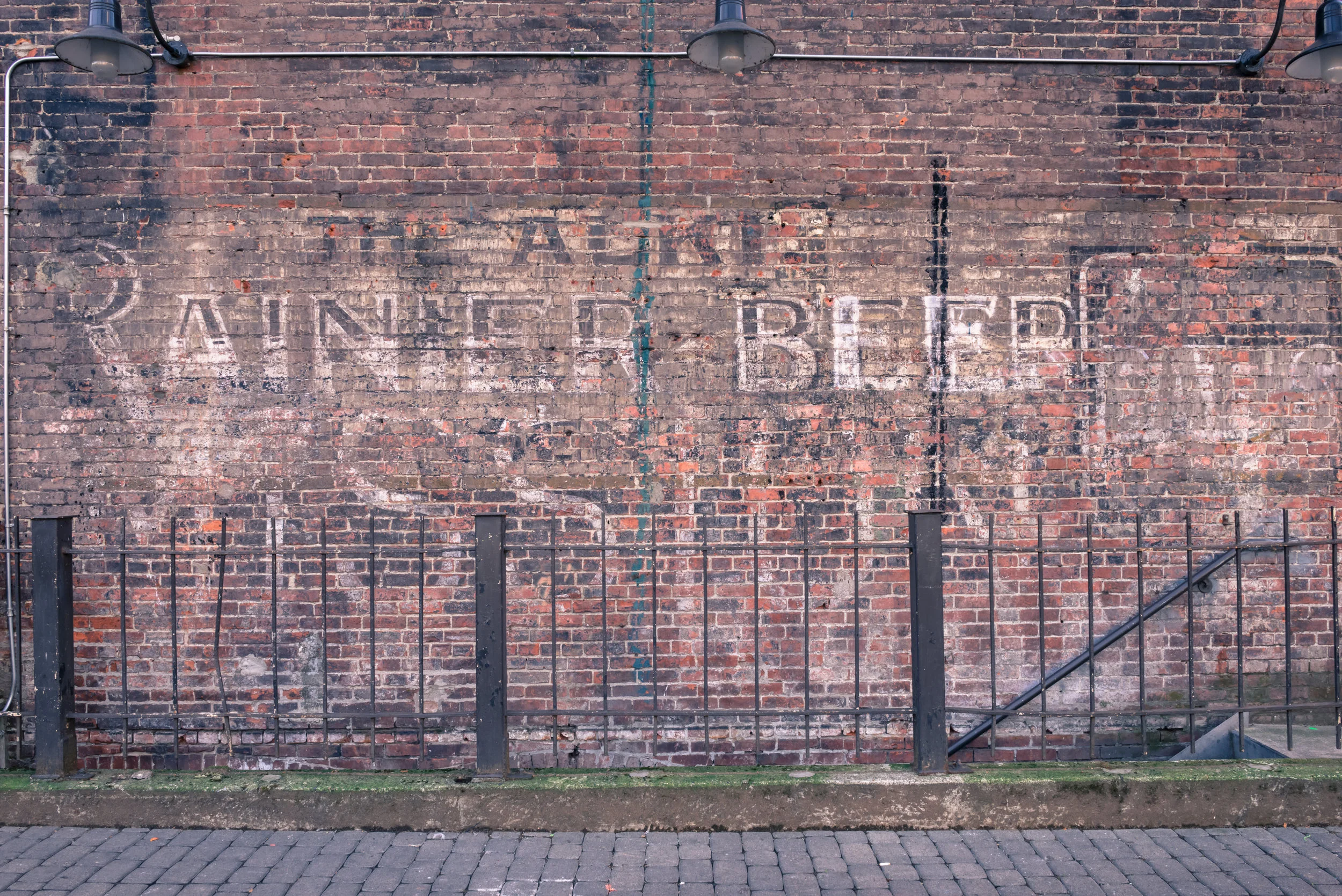 RainierBeer1.jpg