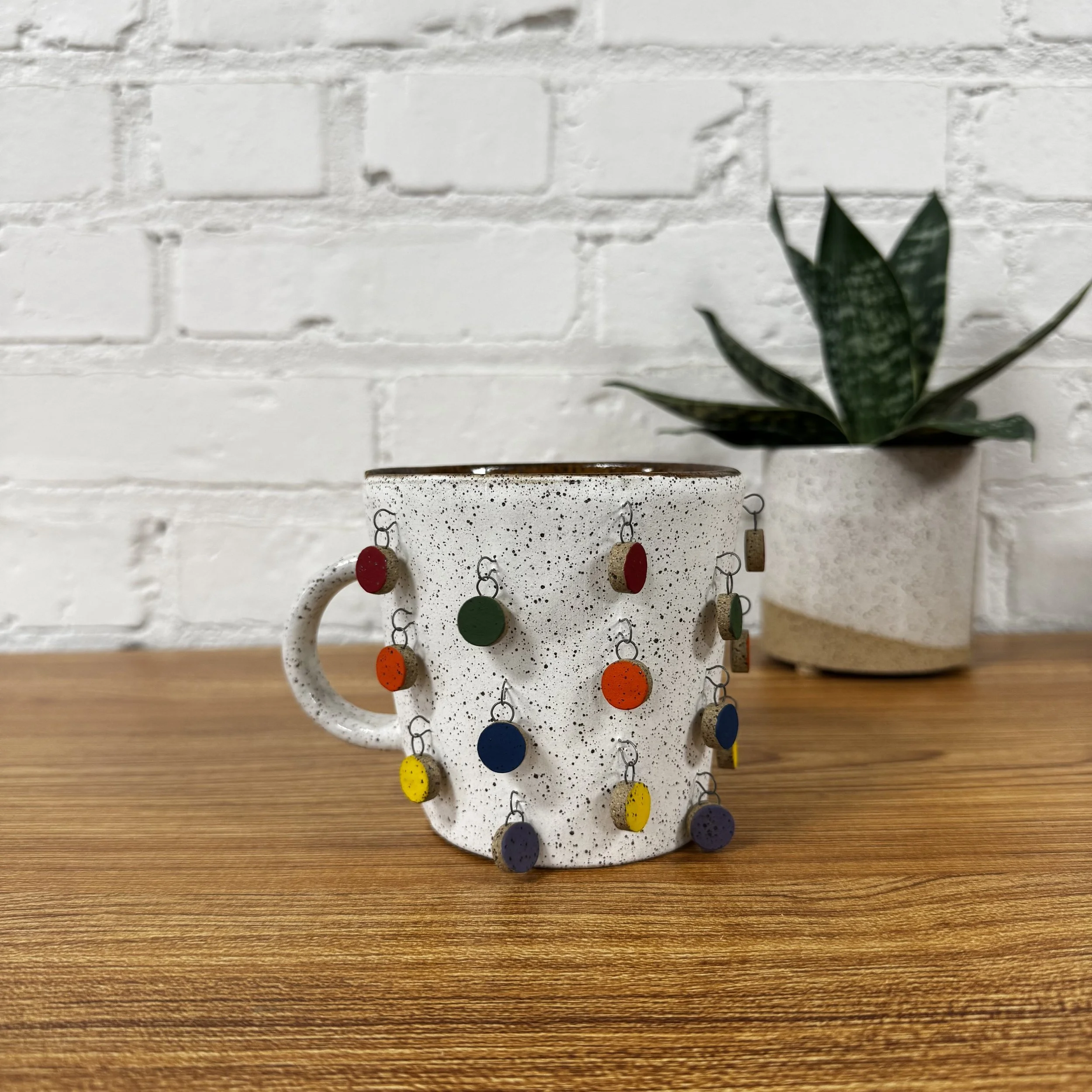 29- Rainbow Jingly Mug