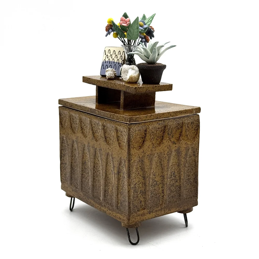 15- Broyhill Box with Fresh Cut Flower Vase — Kate Schroeder Ceramics