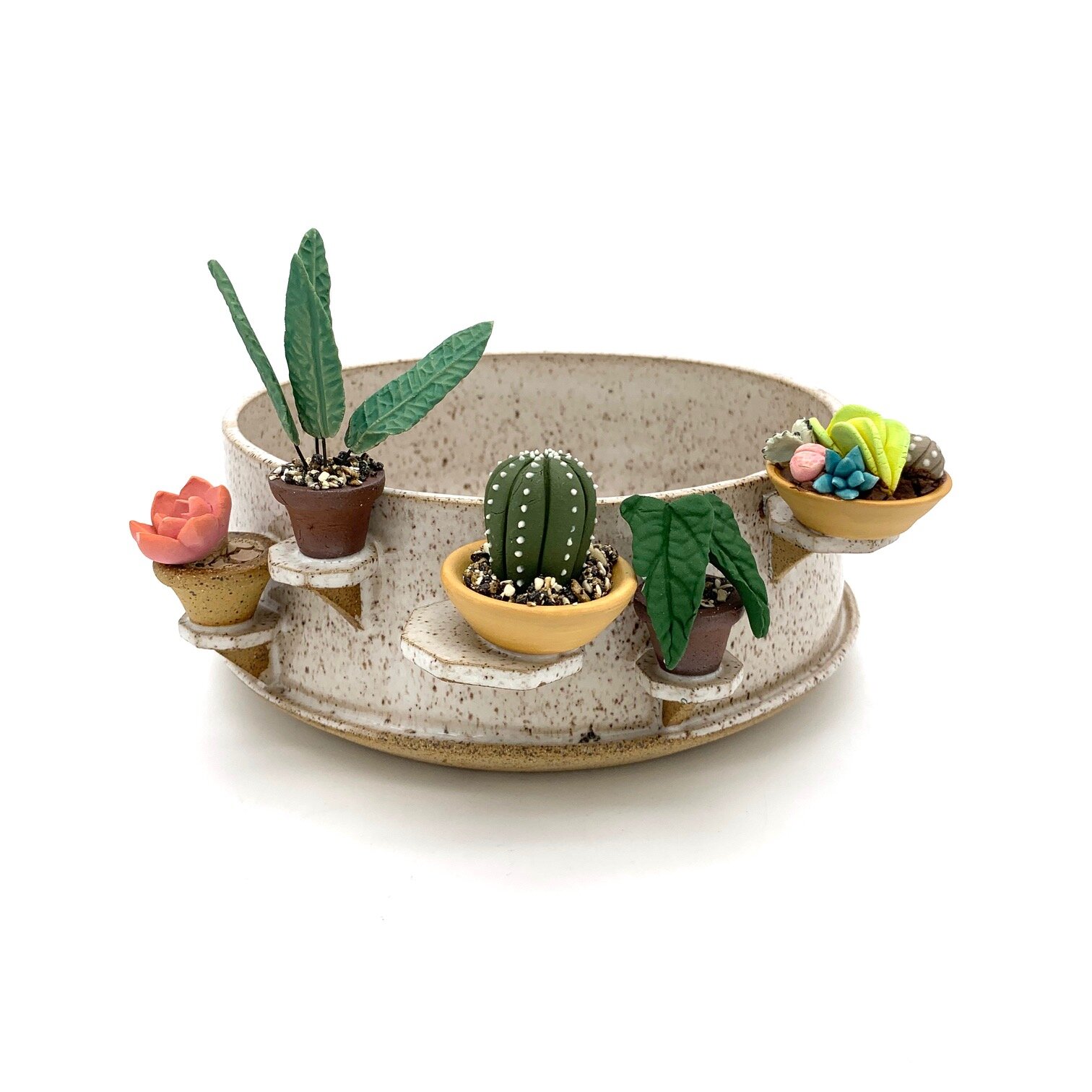 Low Flat Fiddly Fig Dish