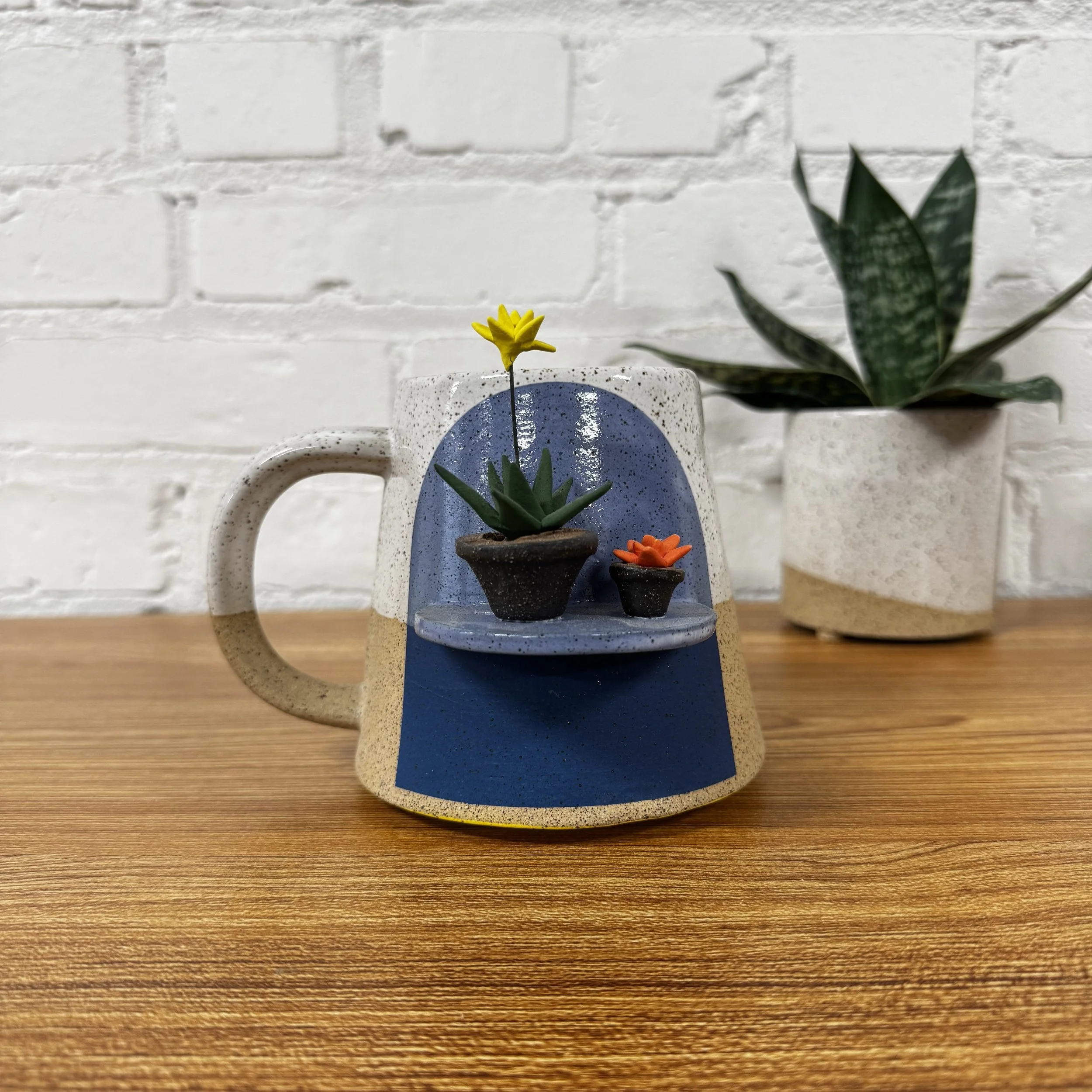 38- Blue Arch Shelfie