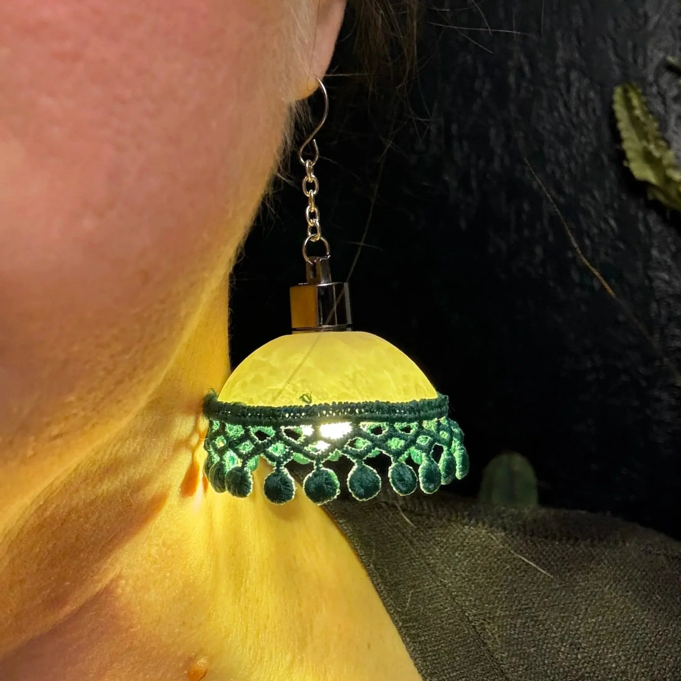 Green Trim Illuminated Earrings 38