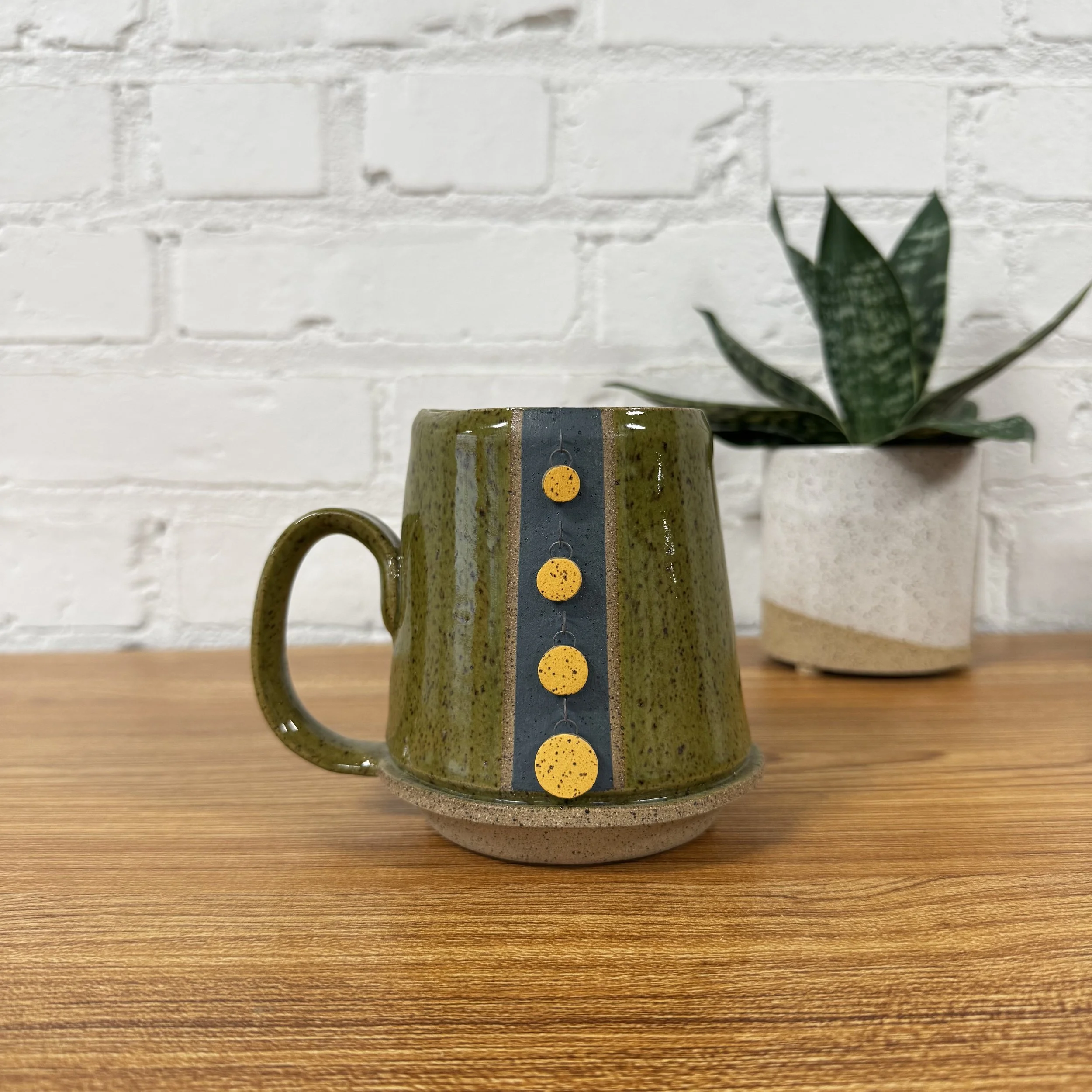 24- Pink and Avocado Jingly Mug