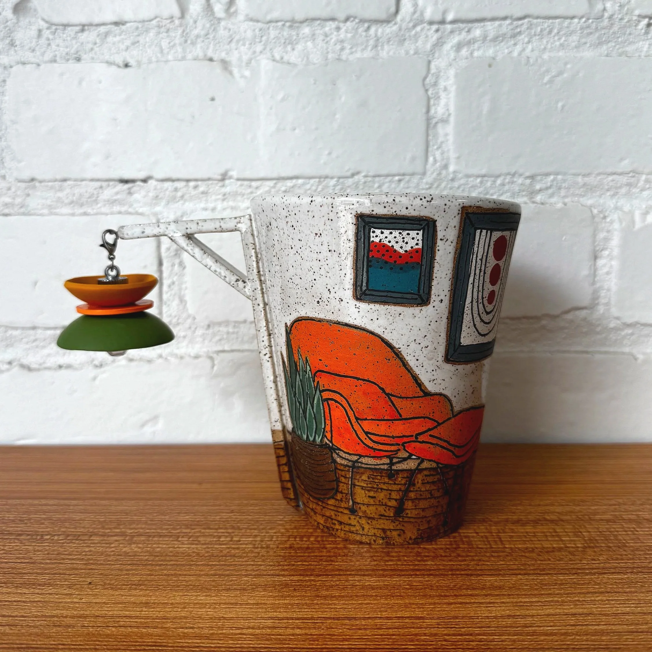 Lamp Tumbler with Womb Chair and PH3 Lamp