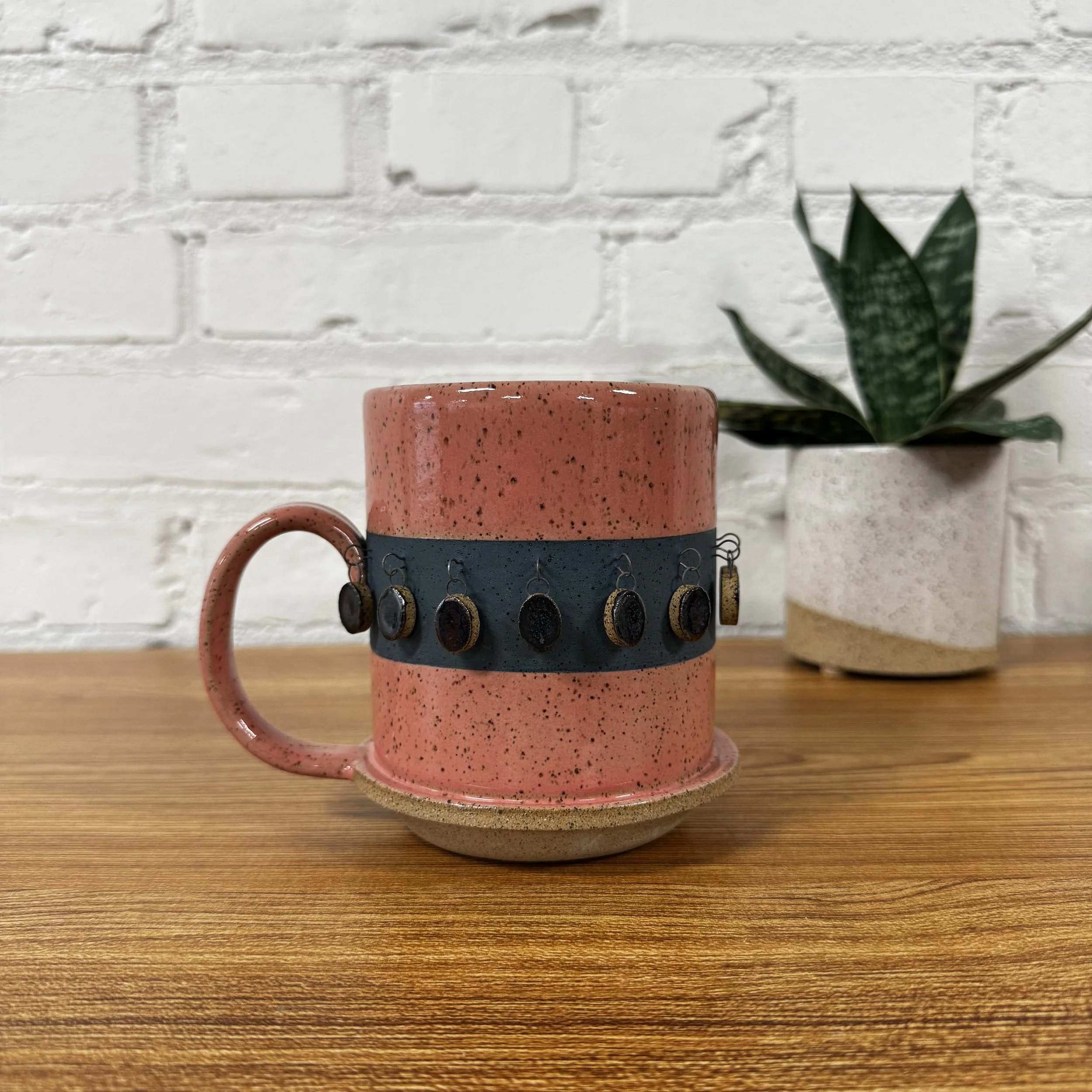 22- Pink, Blue & Metallic Jingly Mug