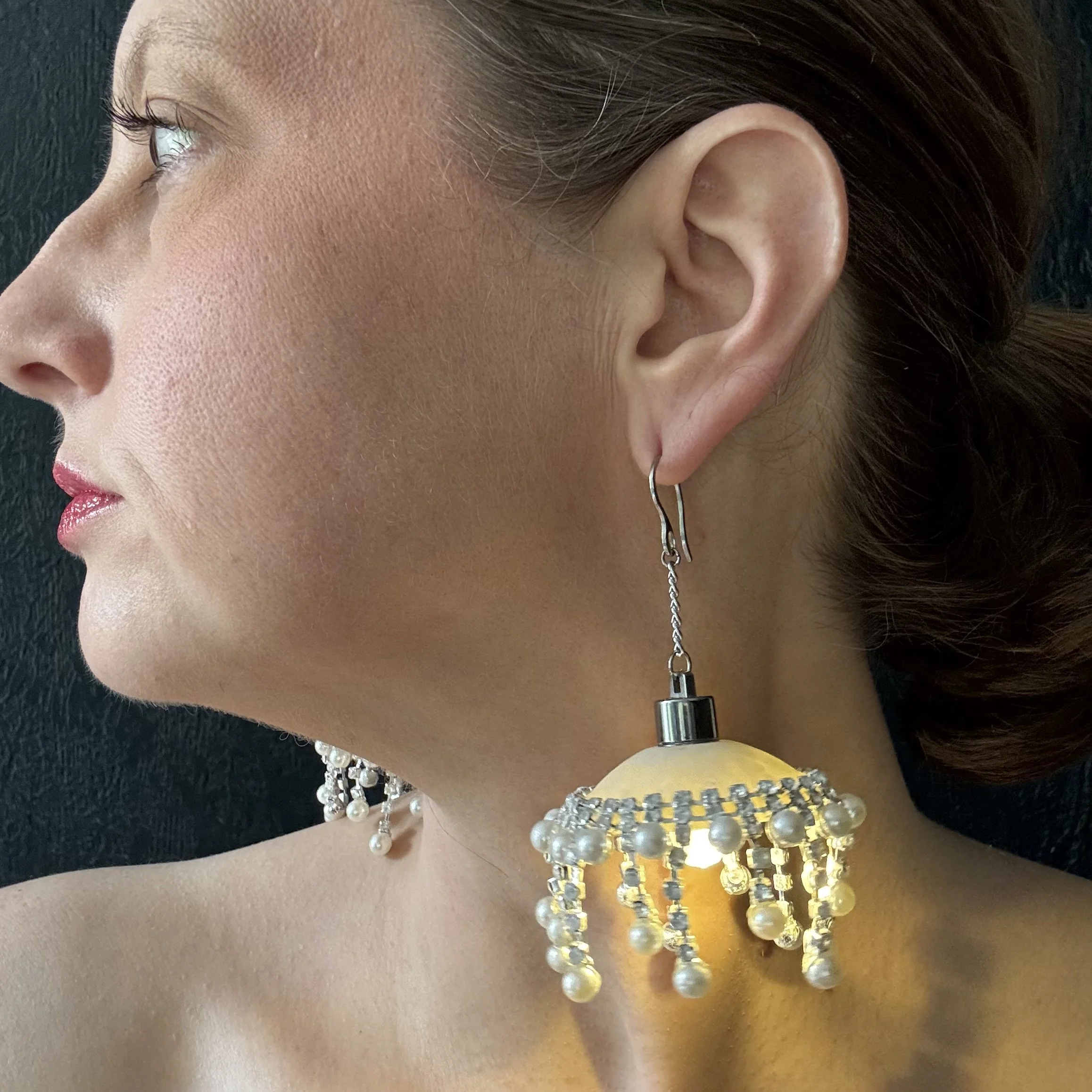 Translucent Pearl and Rhinestone Illuminated Chandeliearring
