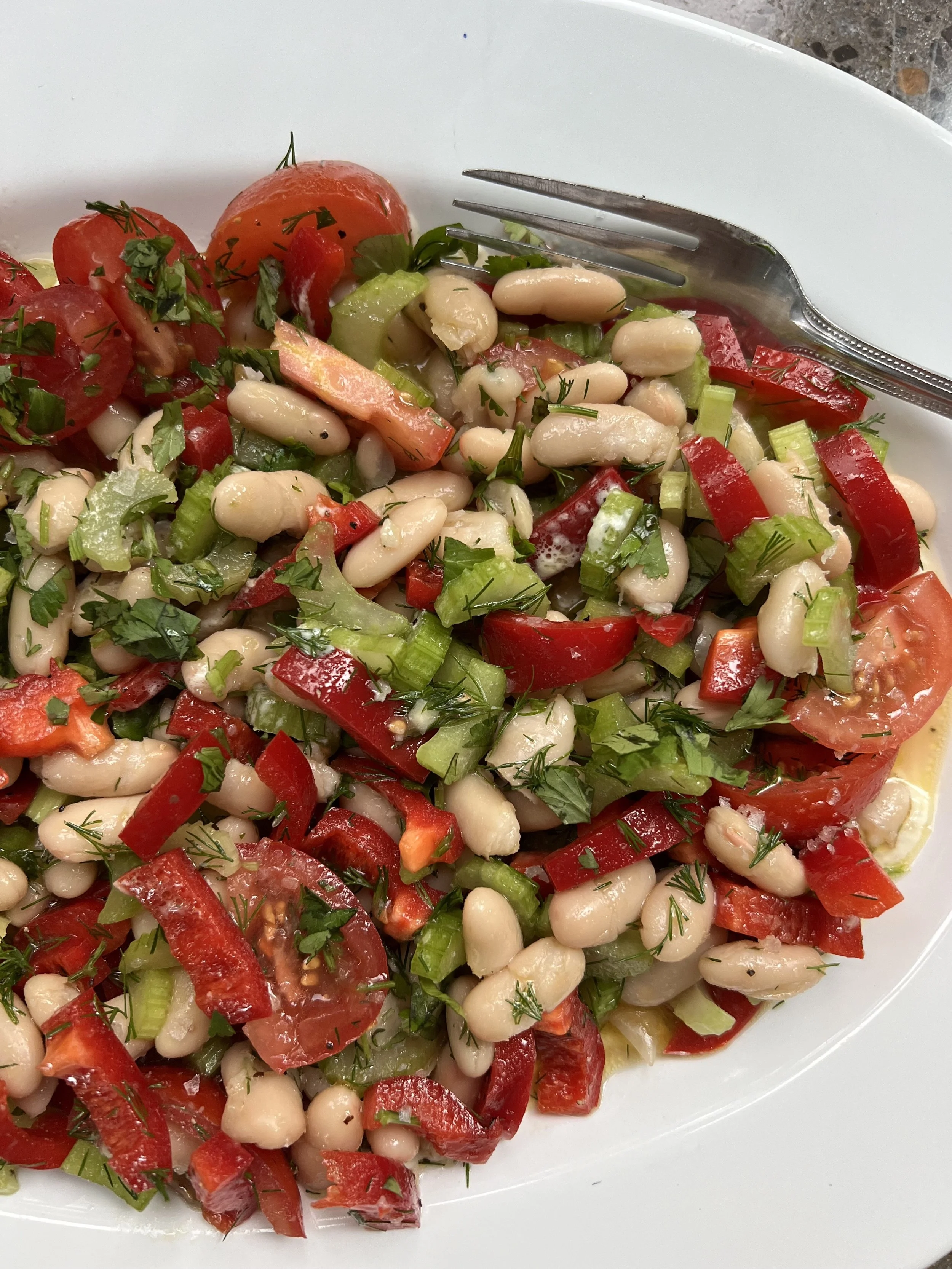 Mediterranean Zesty Bean Salad