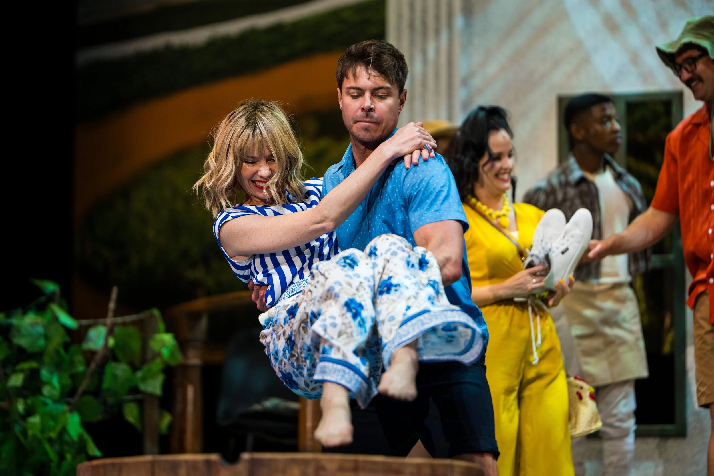 Semi-Soet (The Musical): Catchy, Charming, Joyful
