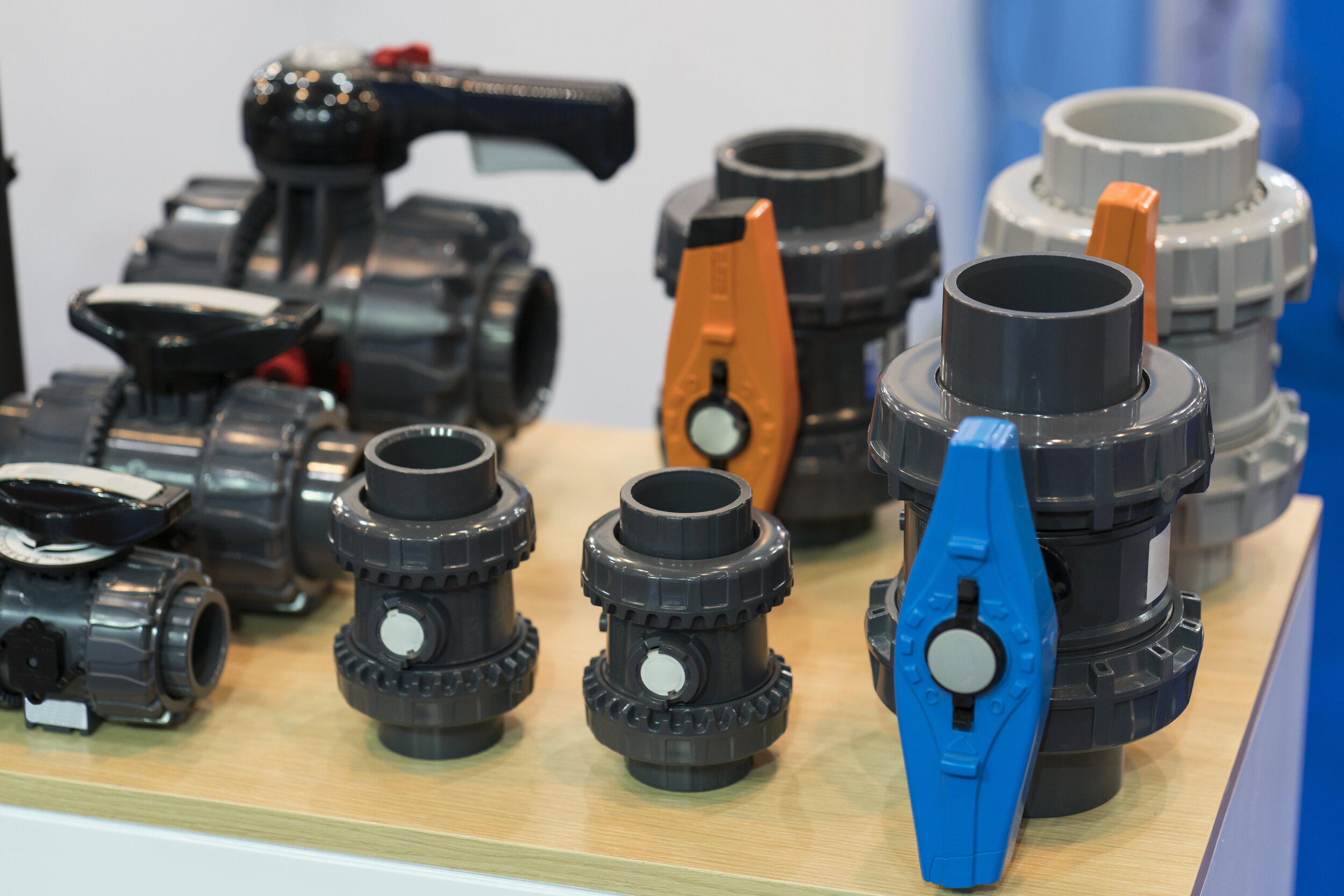 NYCOA TOPICS IN ENGINEERED PLASTICS: CHEMICAL RESISTANCE AND NYLON