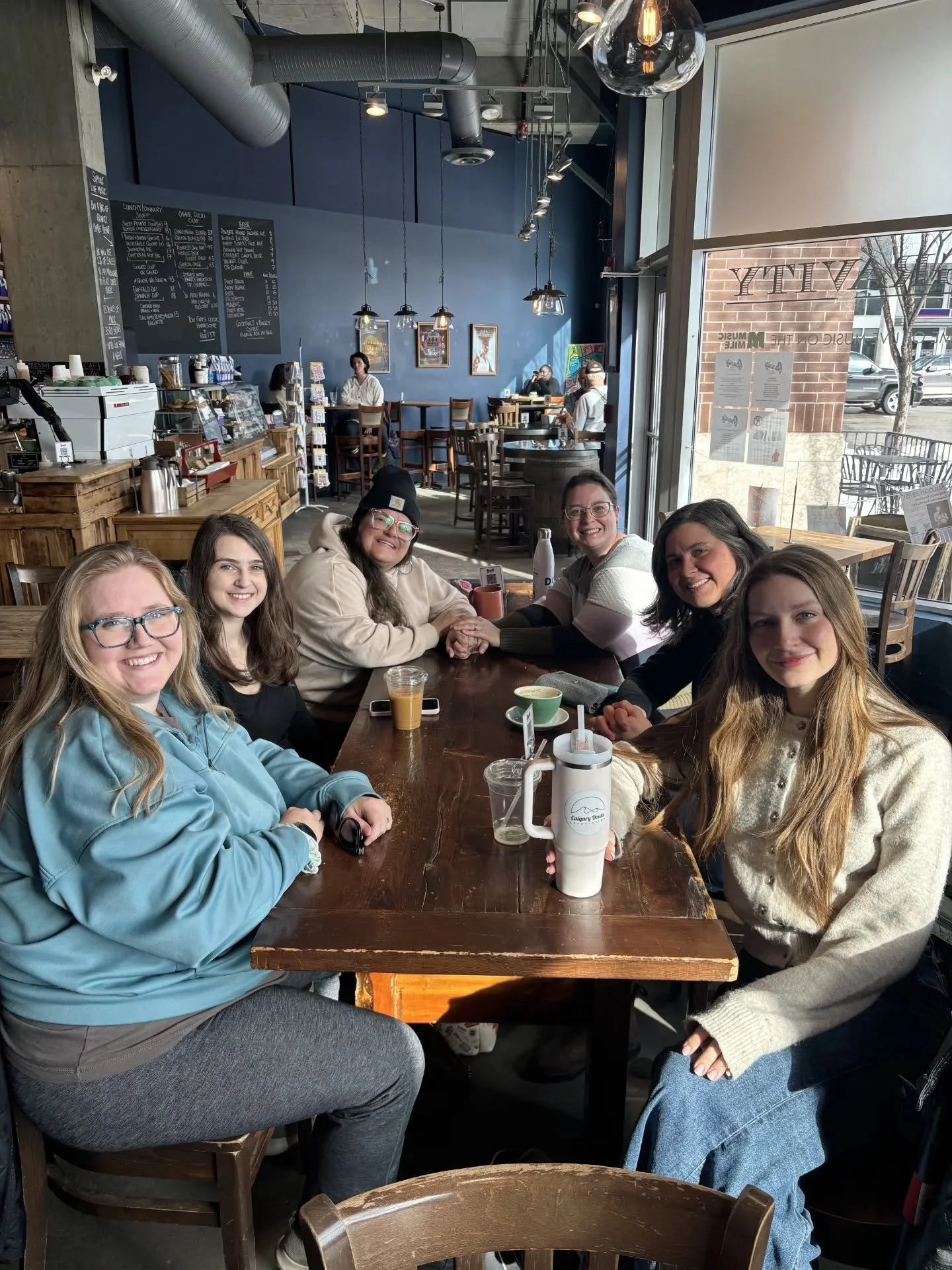 Another month, another doula drop-in. Great to have a space to connect about all things birth, business and doula-life! 

Hope to see you at the next one! 

#CalgaryDoulaAssociaton #calgarydoulas