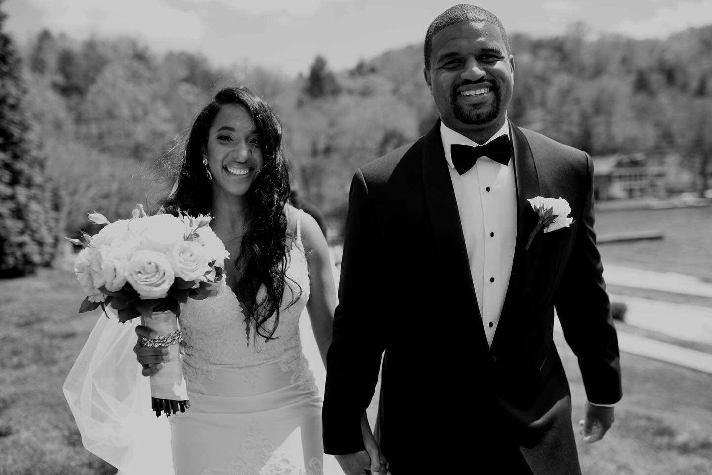 @artgoodsoniii Walk in confidence knowing that the woman next to you is in awe of the man God created you to be. 

Congrats to these two love birds!! It was truly an honor to capture their love &amp; joy on their wedding day. 

I have known Art for m