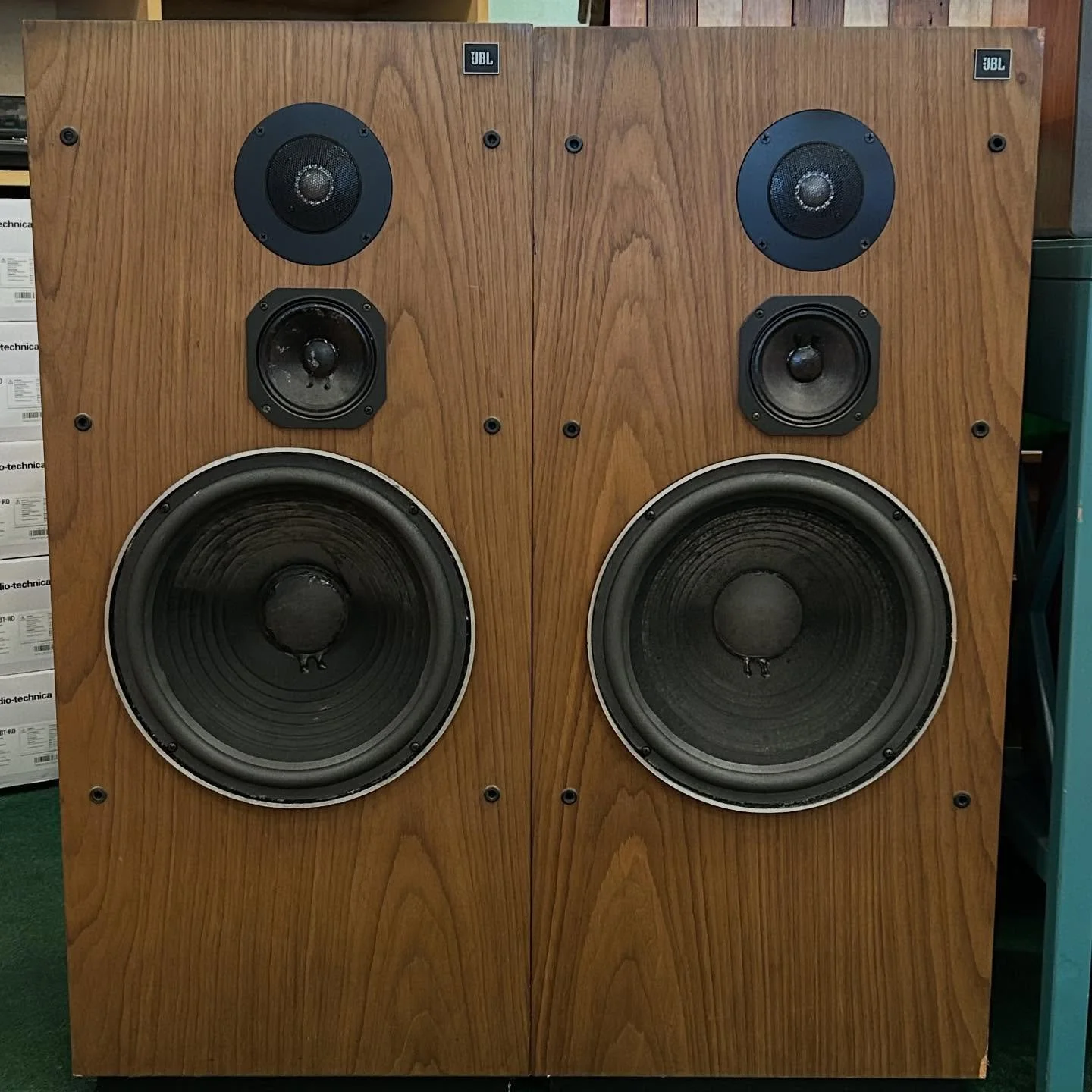 We got three big pair of KILLER large floor speakers here at the shop. Rattle your neighbors. Bass for your face, and anyone working a quarter mile. The low end theory. All that.
-JBL L100T (have grills)
$800
-NAS Squiers (Klipsch Corwall replicas, h