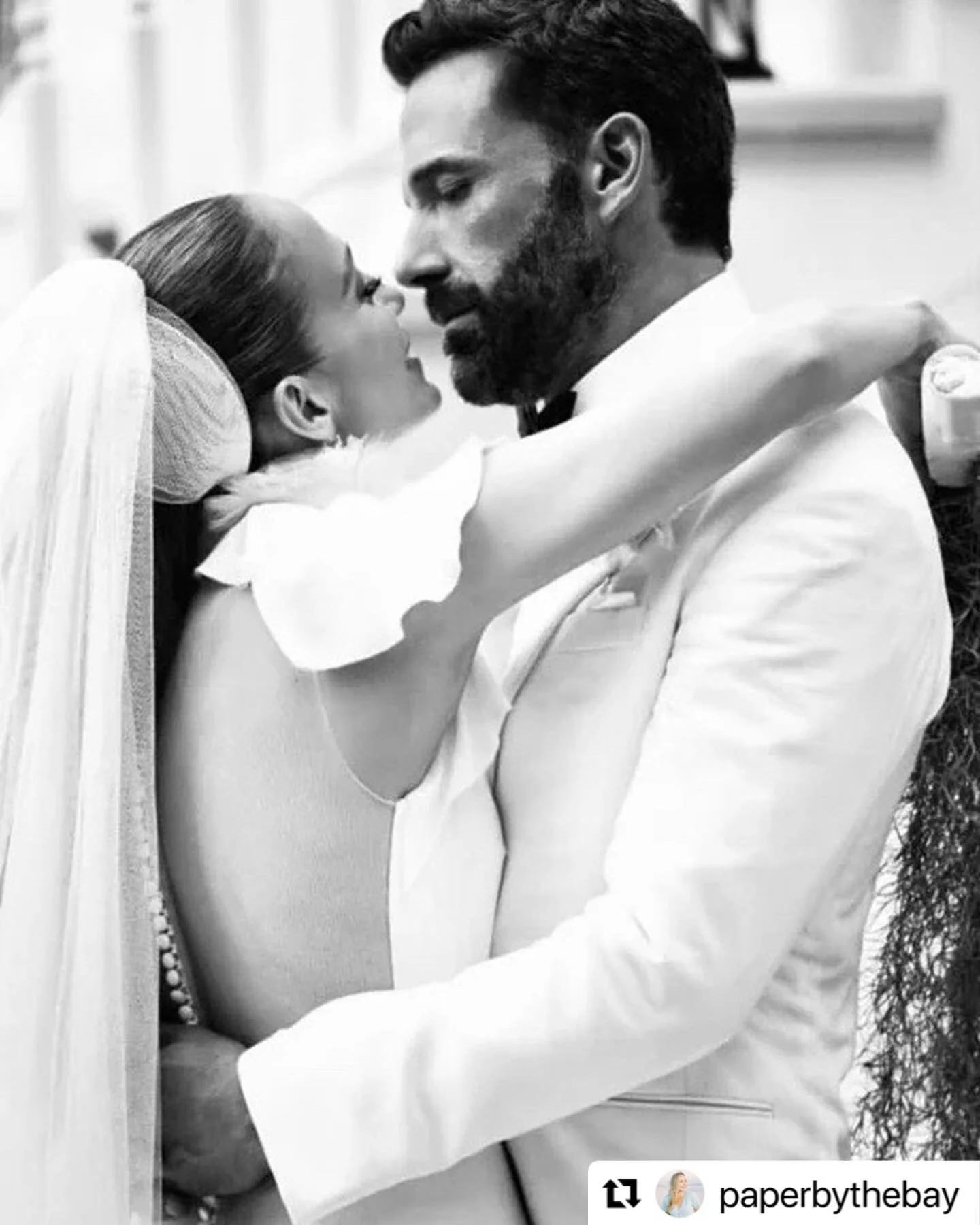 Although you'd never know it from my lack of IG posts, l've had a wonderful year filled to the brim with great projects. This one was definitely one of my favorites! Thanks for your trust Kelly!
@paperbythebay
36 seconds ago
carefree.spirits.distille