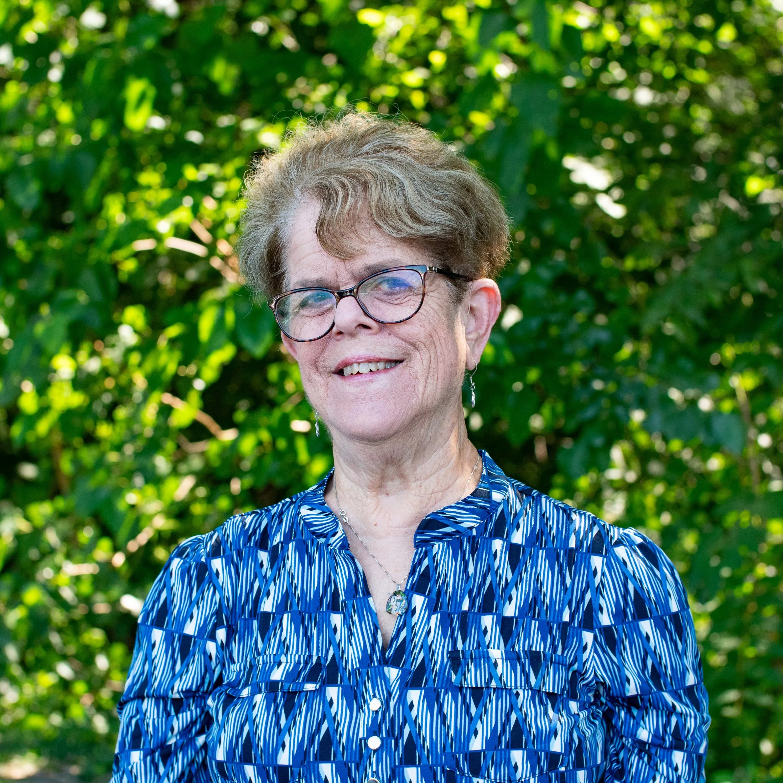 Suzy Linett, USA West Regional Director