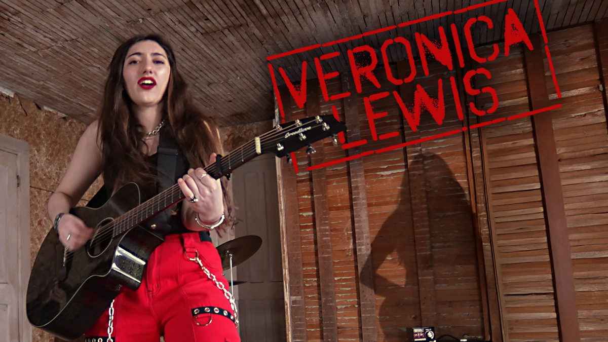 Veronica Lewis