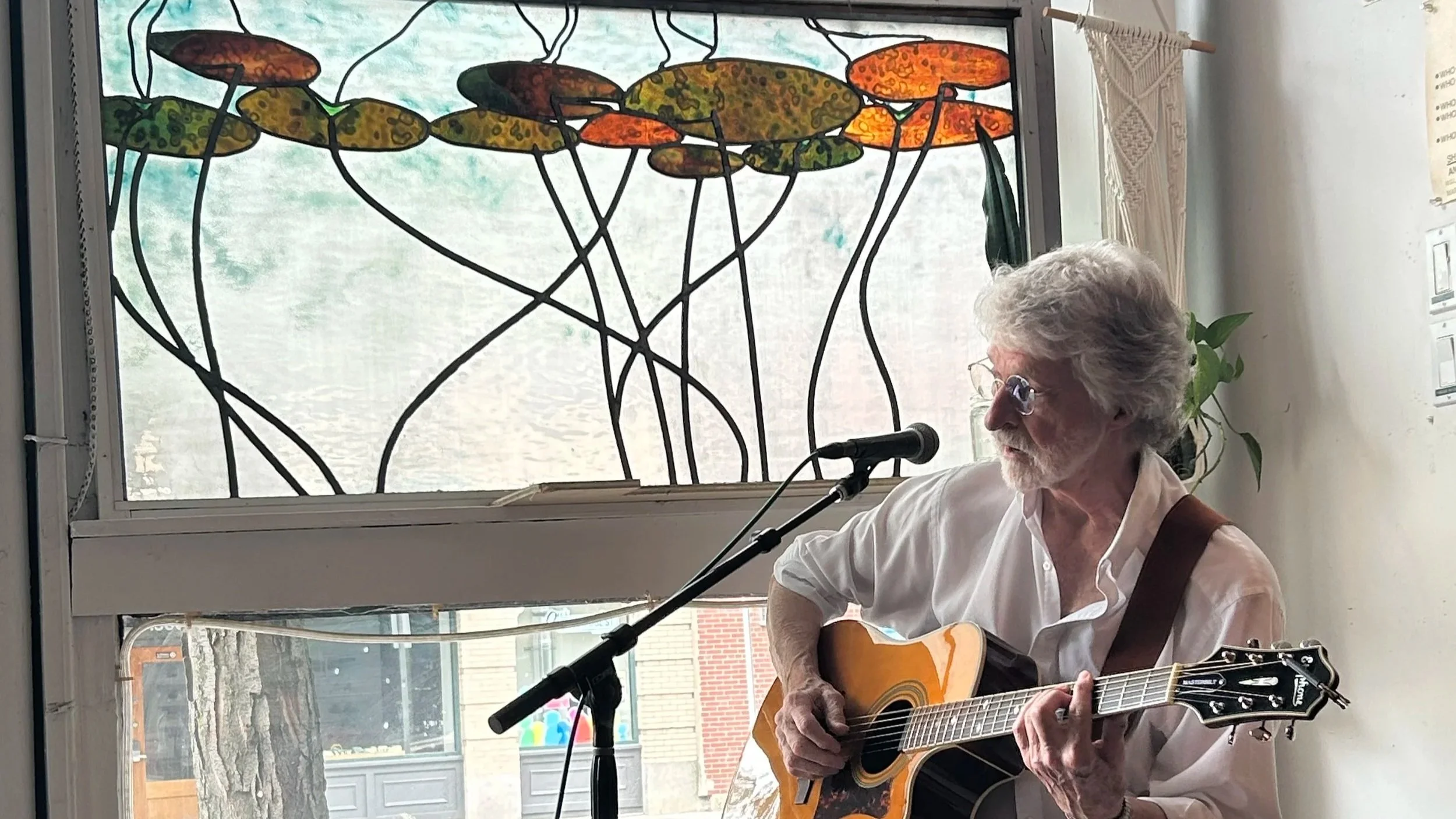 Free Lunchtime Concerts  ~ R. G. Gallagher