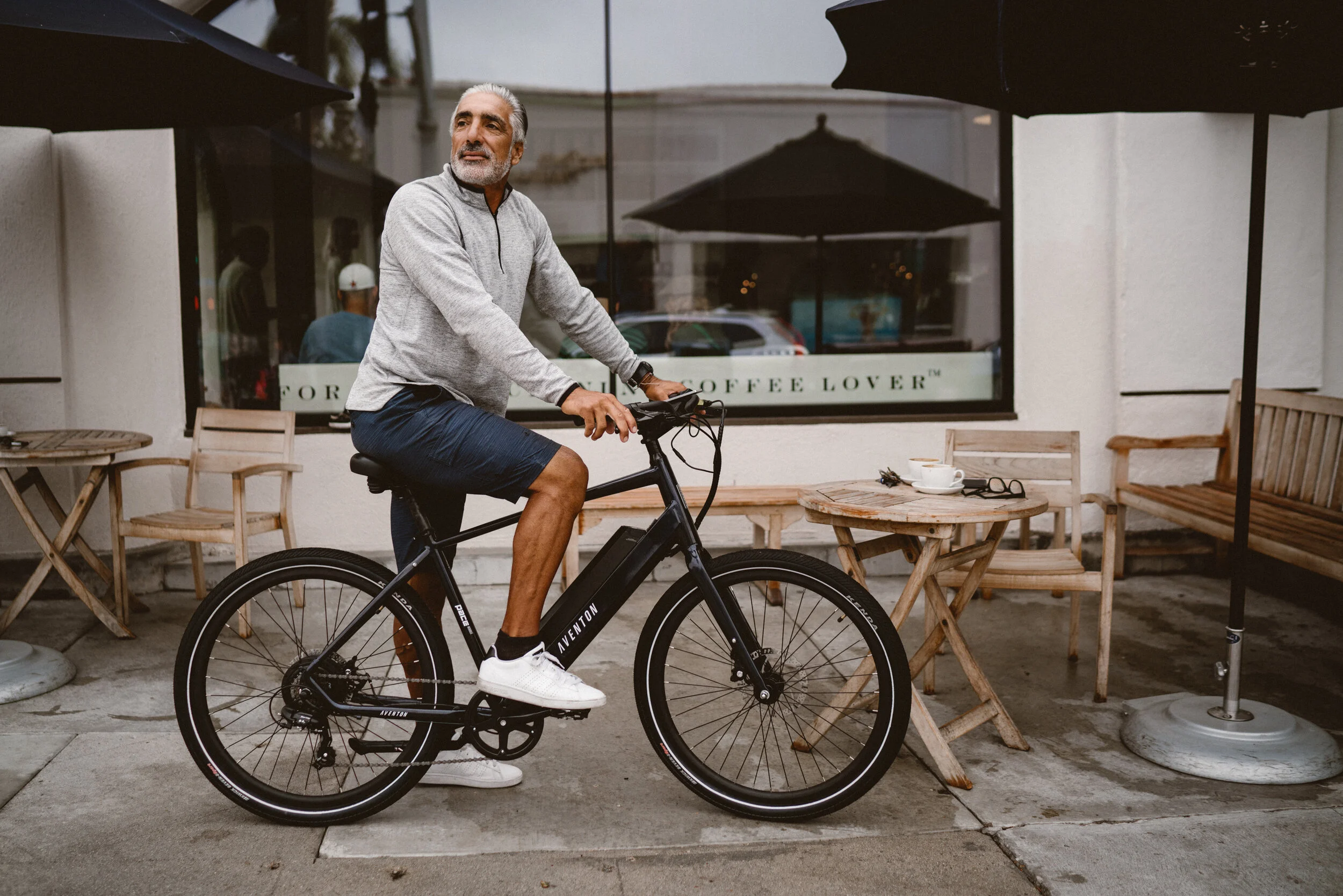 2019_Aventon_Pace_350_SantaMonica_10.01.19_LifestylePhotos_032.jpg
