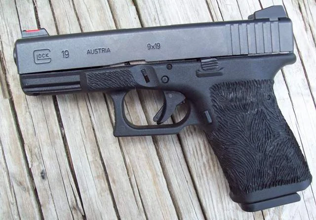 G19+FB+B.jpg