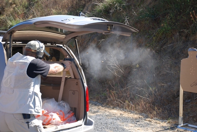 RICK AT MINI VAN 1.jpg