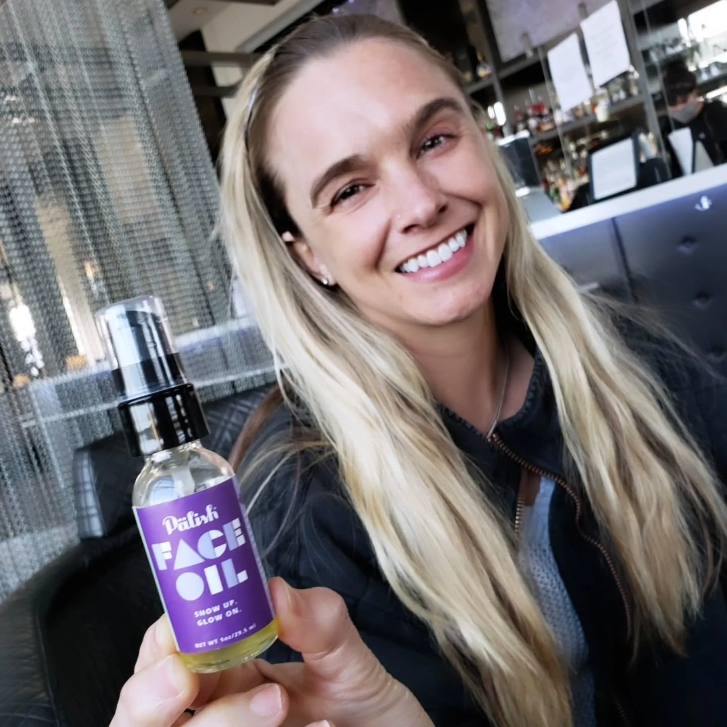 🌿 Face Oils: Did you know that they are the OG Skin Health Secret ✨
.
Face oils aren&rsquo;t a trend &mdash; they&rsquo;re history&rsquo;s favorite skincare ritual. 💧From Cleopatra&rsquo;s moringa oil to Geisha&rsquo;s camellia glow to Ayurvedic se