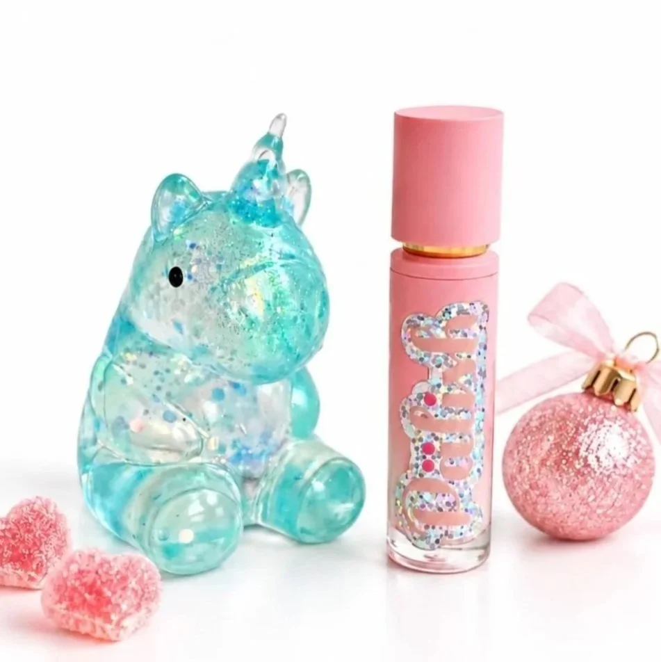 Squishy%2Bunicorn%2Bwith%2Bnatural%2Blip%2Bgloss%2Bholiday%2Bset%2Bis%2Ba%2Bgreat%2Bstocking%2Bstuffer%2Bfor%2Byoung%2Bgirls%2Bby%2Bpalish%2Bin%2Bcolumbus%2Bohio.jpg