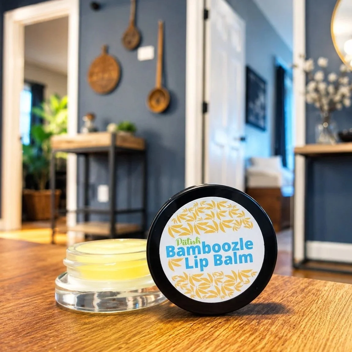 beautiful+jar+of+lip+balm+from+palish+natural+skincare+in+an+airbnb+photoshoot+banana.jpg