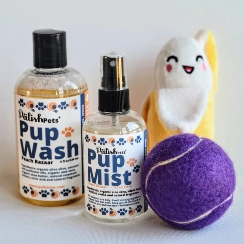 Gift+set+from+palish+for+pets+with+a+pup+mist+for+in+between+bathtime+and+a+wash+for+bath+time+to+get+you+through+whatever+your+dog+gets+into.jpg