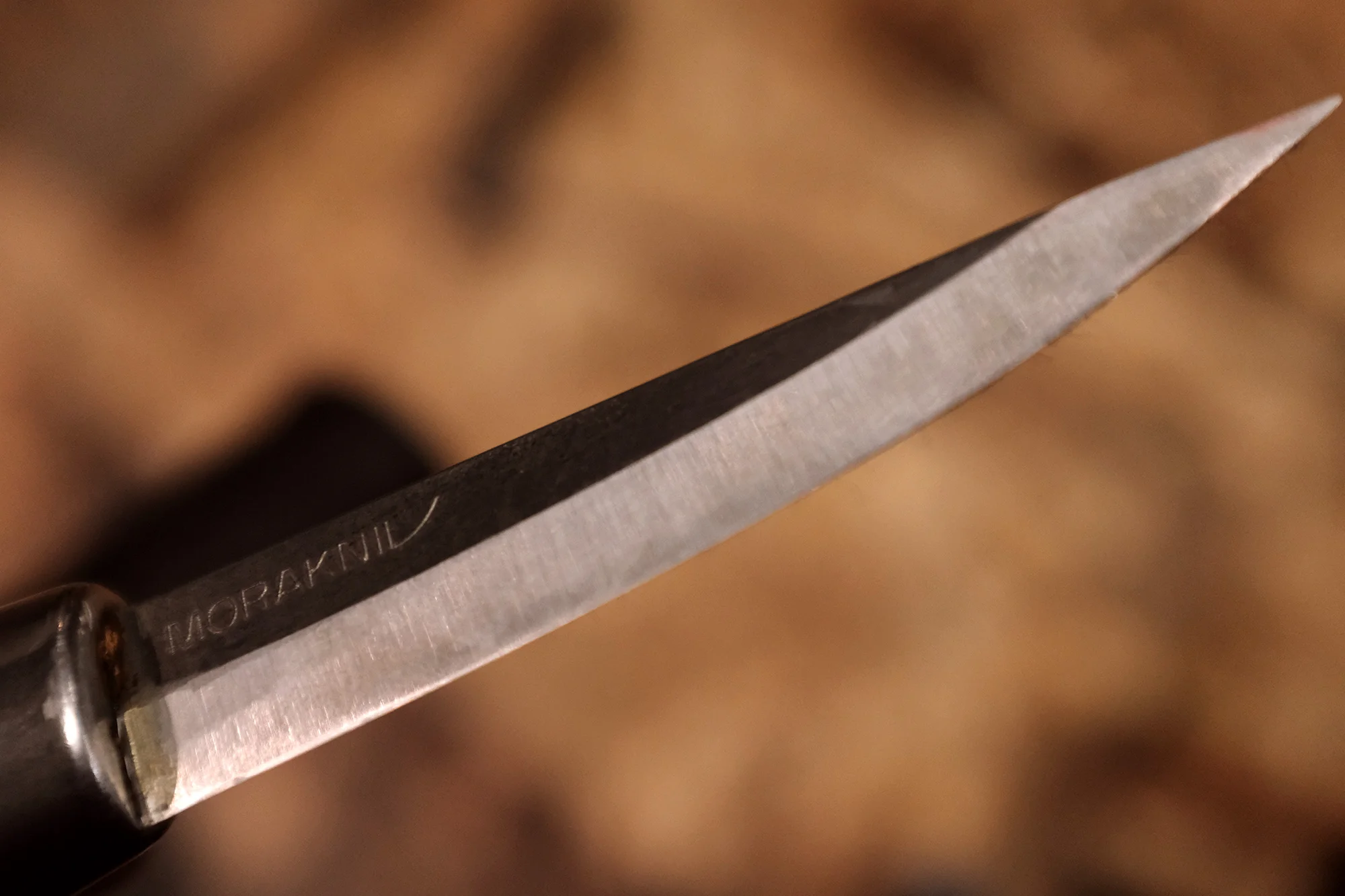 It was nice to take a couple minutes to practice my hollow grind, and after establishing some flats, this knife carves like a dream. Wish they came factory this way.