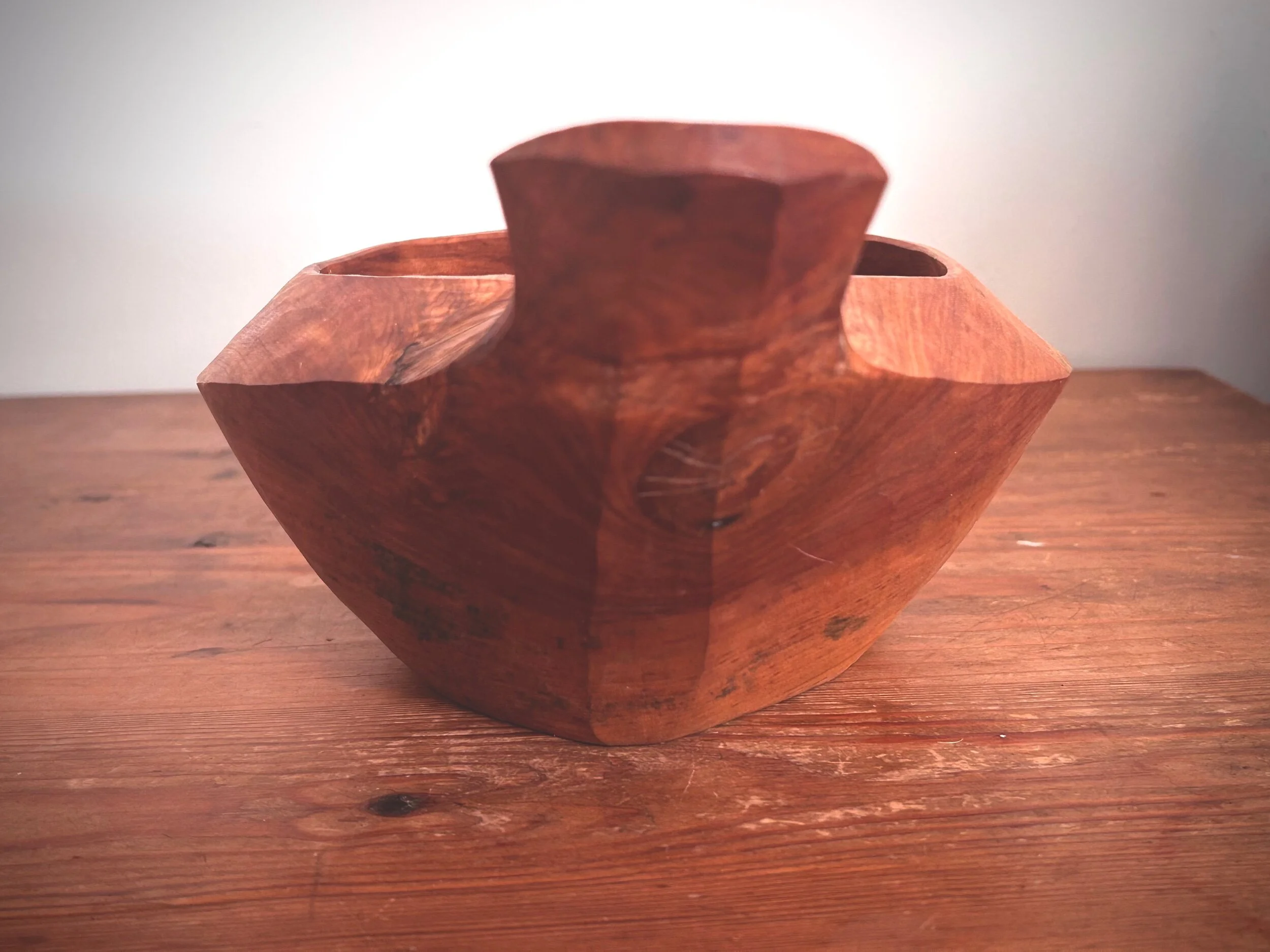 BD721D20-2522-4CFF-9884-4E09B8386F0F