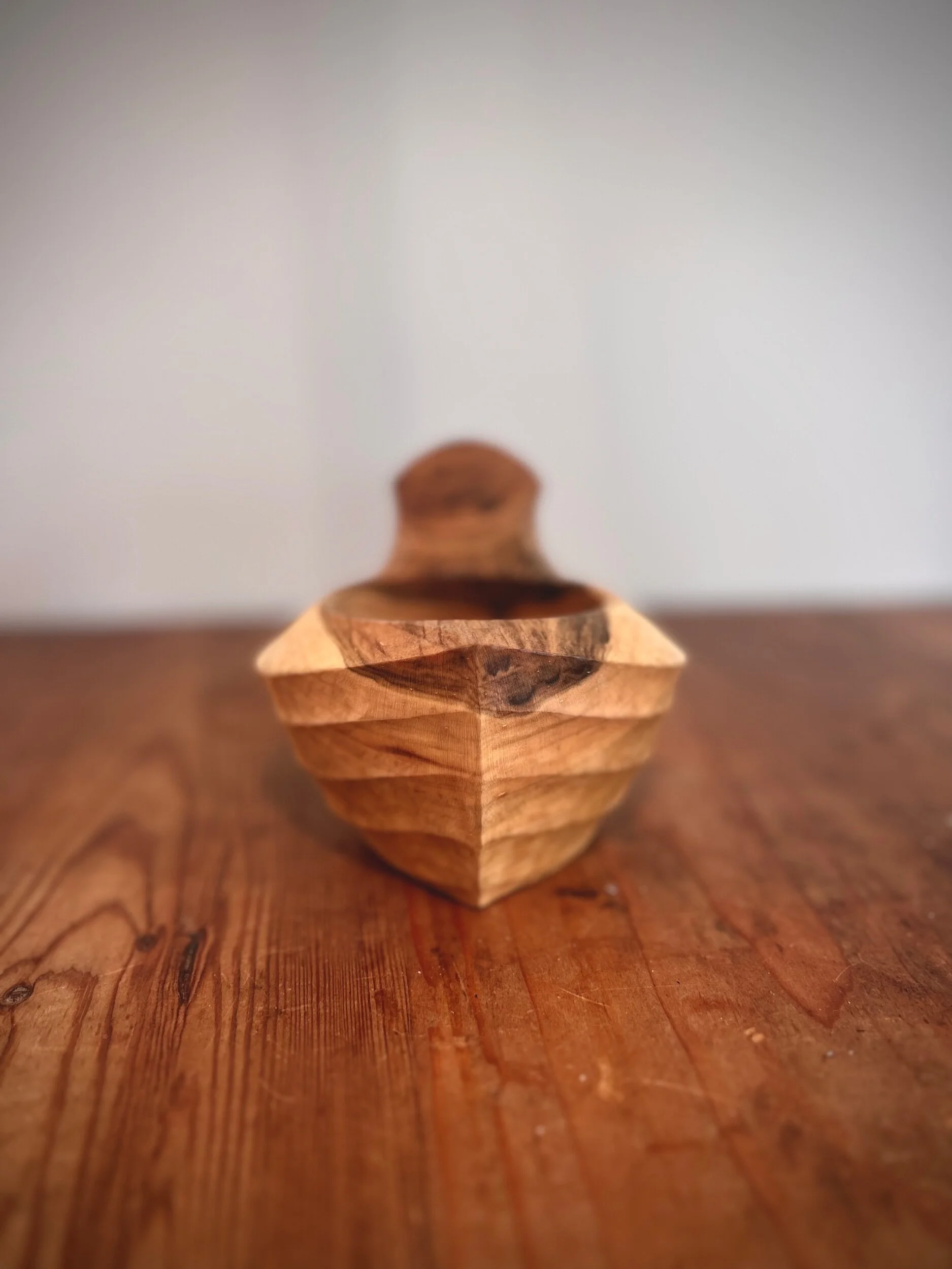 E5225BEE-309F-43D5-B030-3757A707E9B9