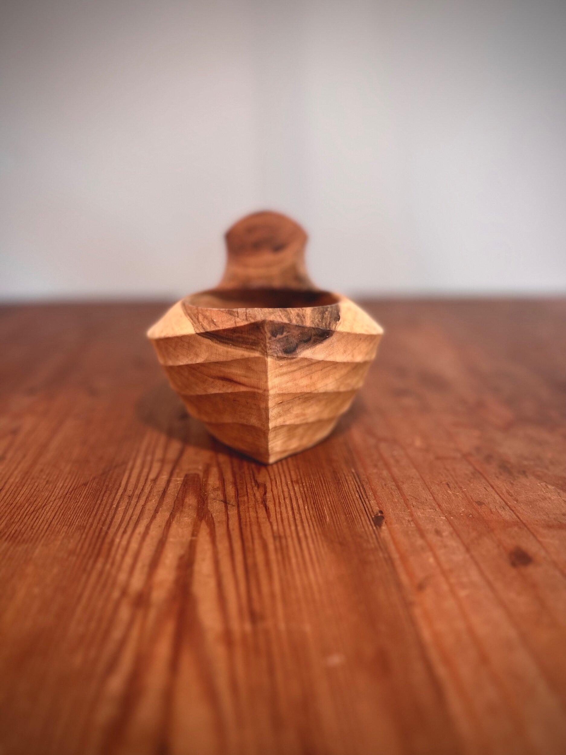 3506F718-D38E-44FA-A4E5-F4A1ECA5AA6A