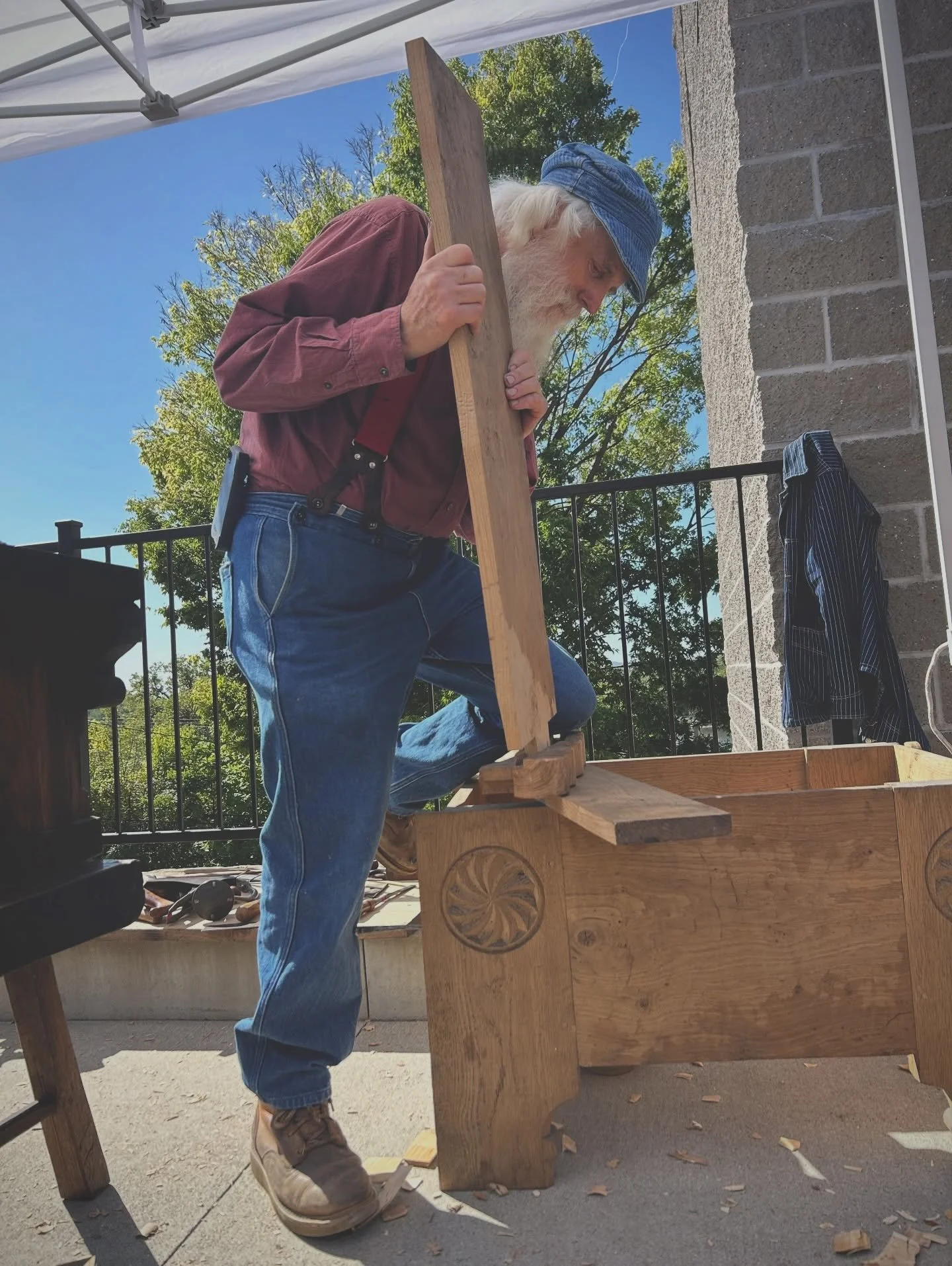 Hanging out with this wizardly blacksmith this weekend. We just finished up demonstrating at the Castlerock armor museum in Alma Wisconsin. Now we&rsquo;re off to forage for a beer and maybe wander back to the forge and hammer some iron.

It&rsquo;s 