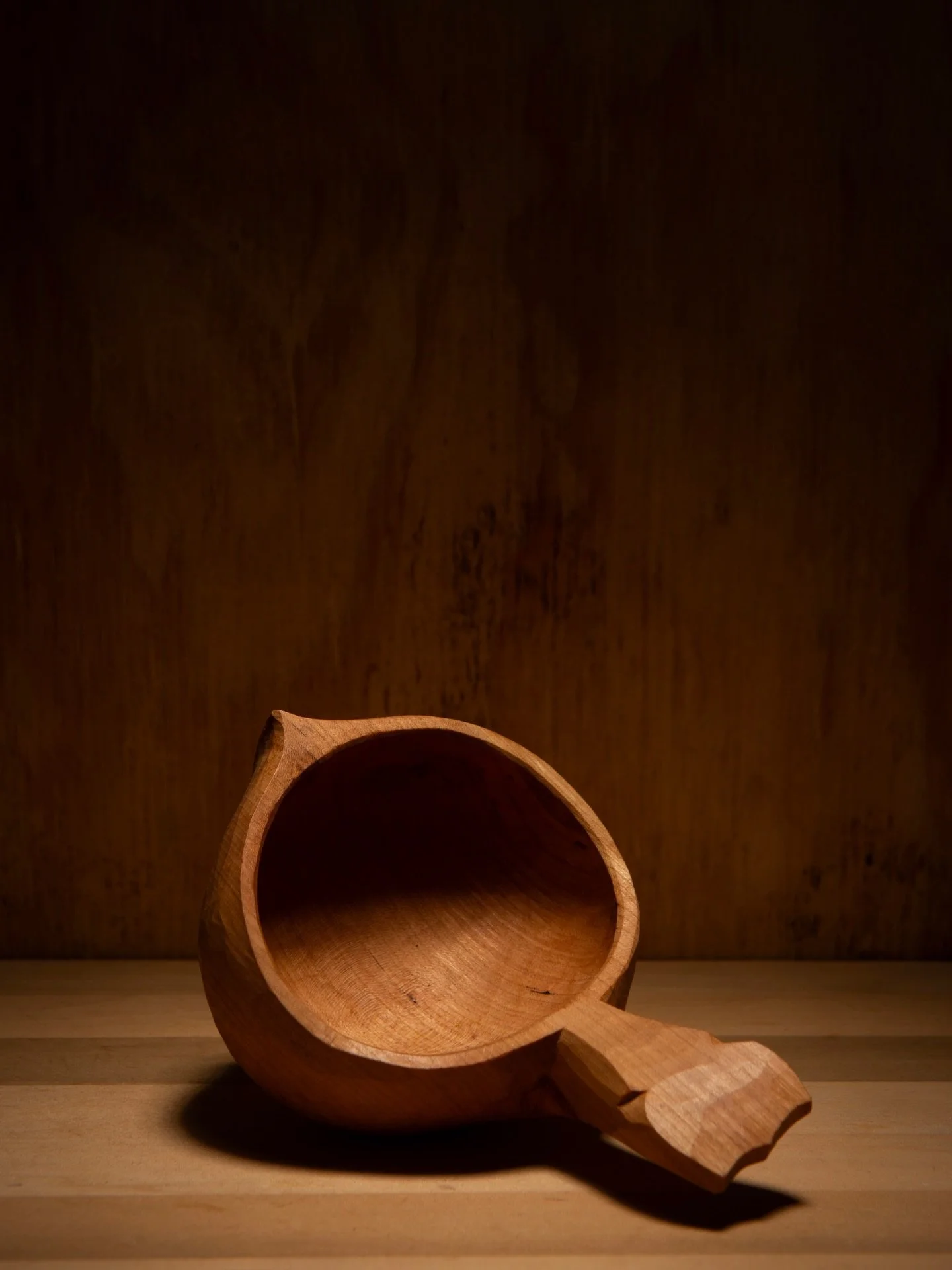 I carved this cup in the style of my older woodsy camp cups. They just fit nice in the hand, and look great hanging from your backpack. 

It&rsquo;s a different sports model than my newer forms that have deep undercuts. They are a lot more complicate