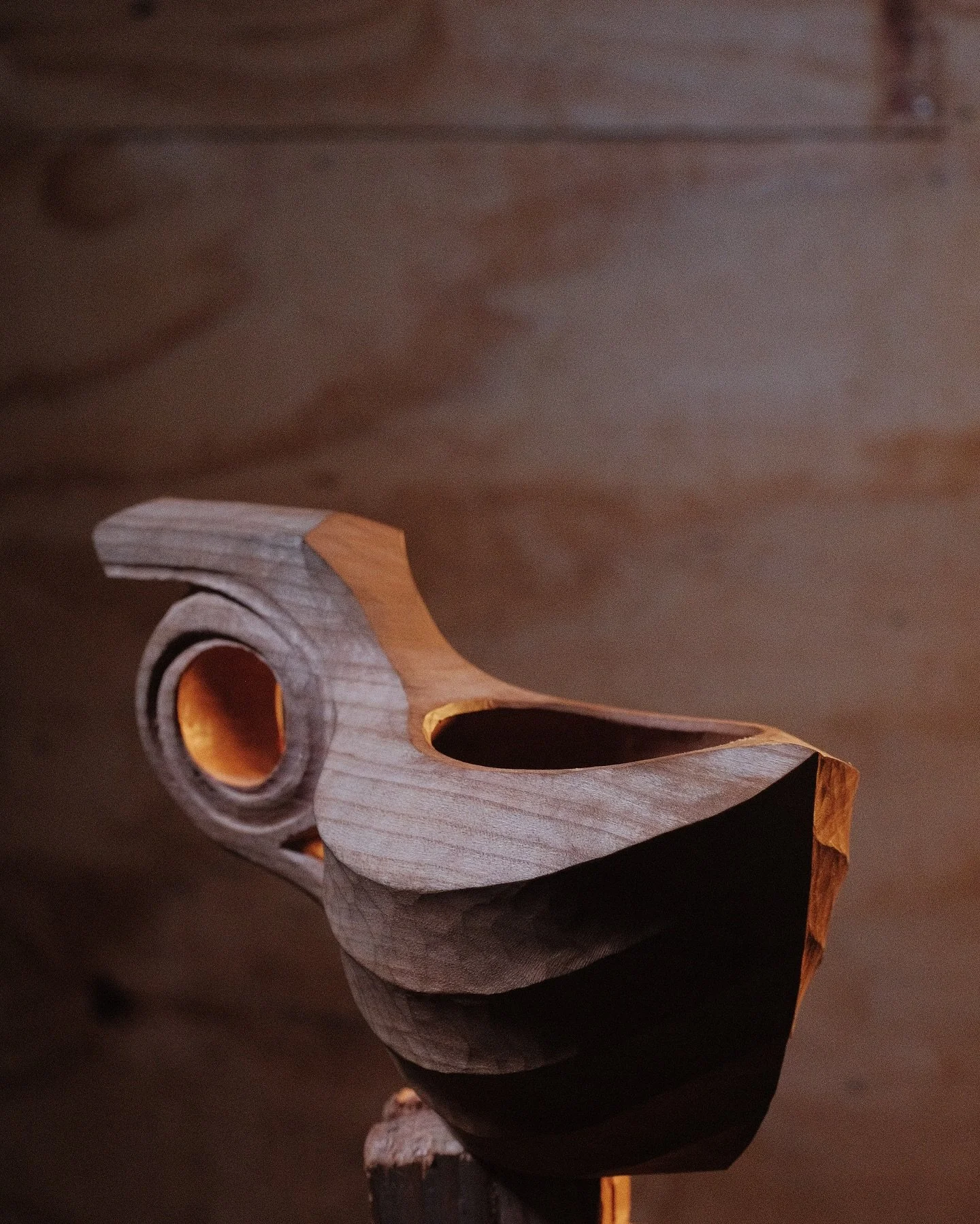 Facets

#sloyd #greenwoodworking #kuksa #coffee #carve