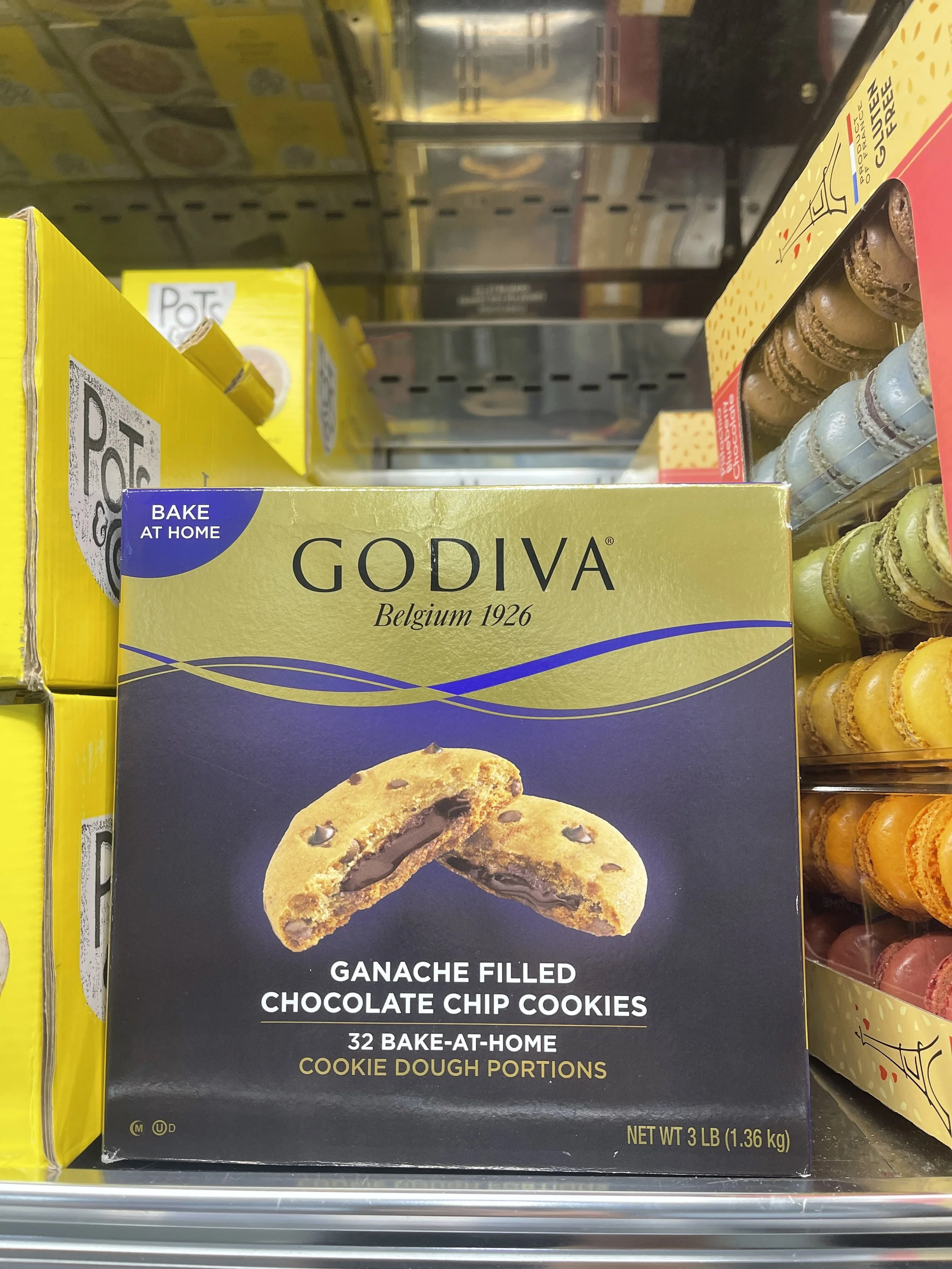 SPOTTED Godiva Chocolate Ganache Filled Chocolate Chip Cookies