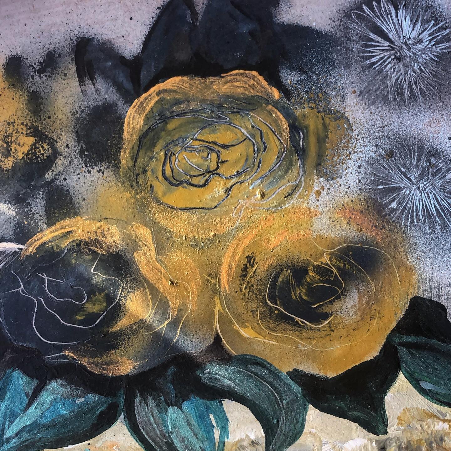 Detail 

#abstractfloral #abstractflowers #essenceofflower #texturalflowers #floralarrangement