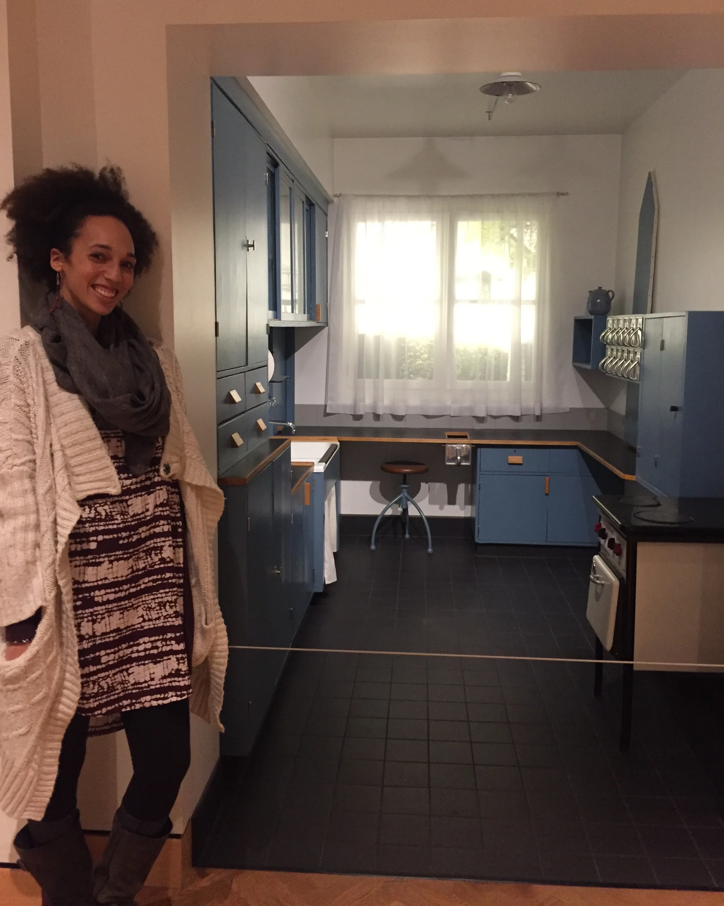 Cana’s floral interpretation of this kitchen will be found in Gallery 378. (If you forget, ask a museum guard where “the car” is. The kitchen is in the adjoining gallery.)