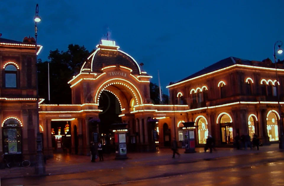 TivoliGardensatNight.jpg