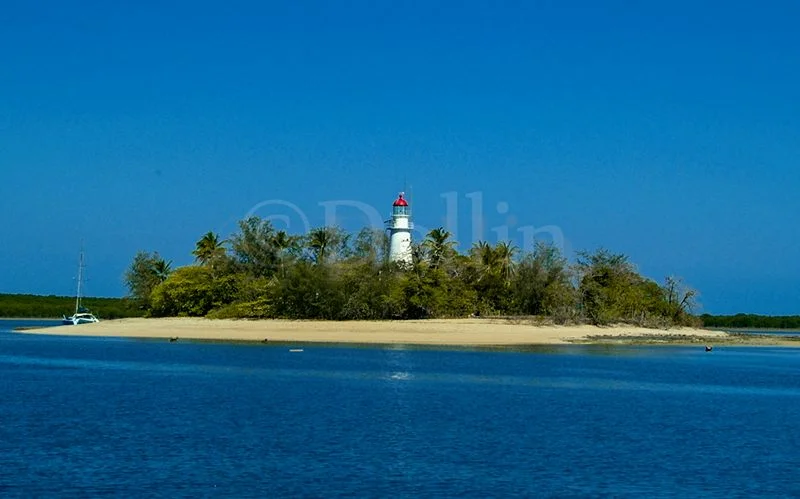 great-barrier-reef-lighthouse.jpg