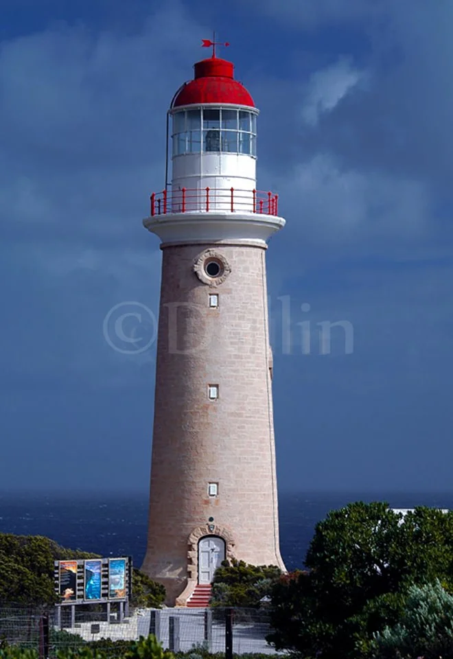 langaroo-island-lighthouse.jpg