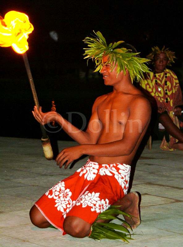 tahitian-fire-dancer.jpg