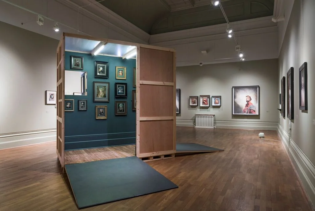 Crate Installation (images curtesy John Hartley | Nottingham Castle Museum & Art Gallery)