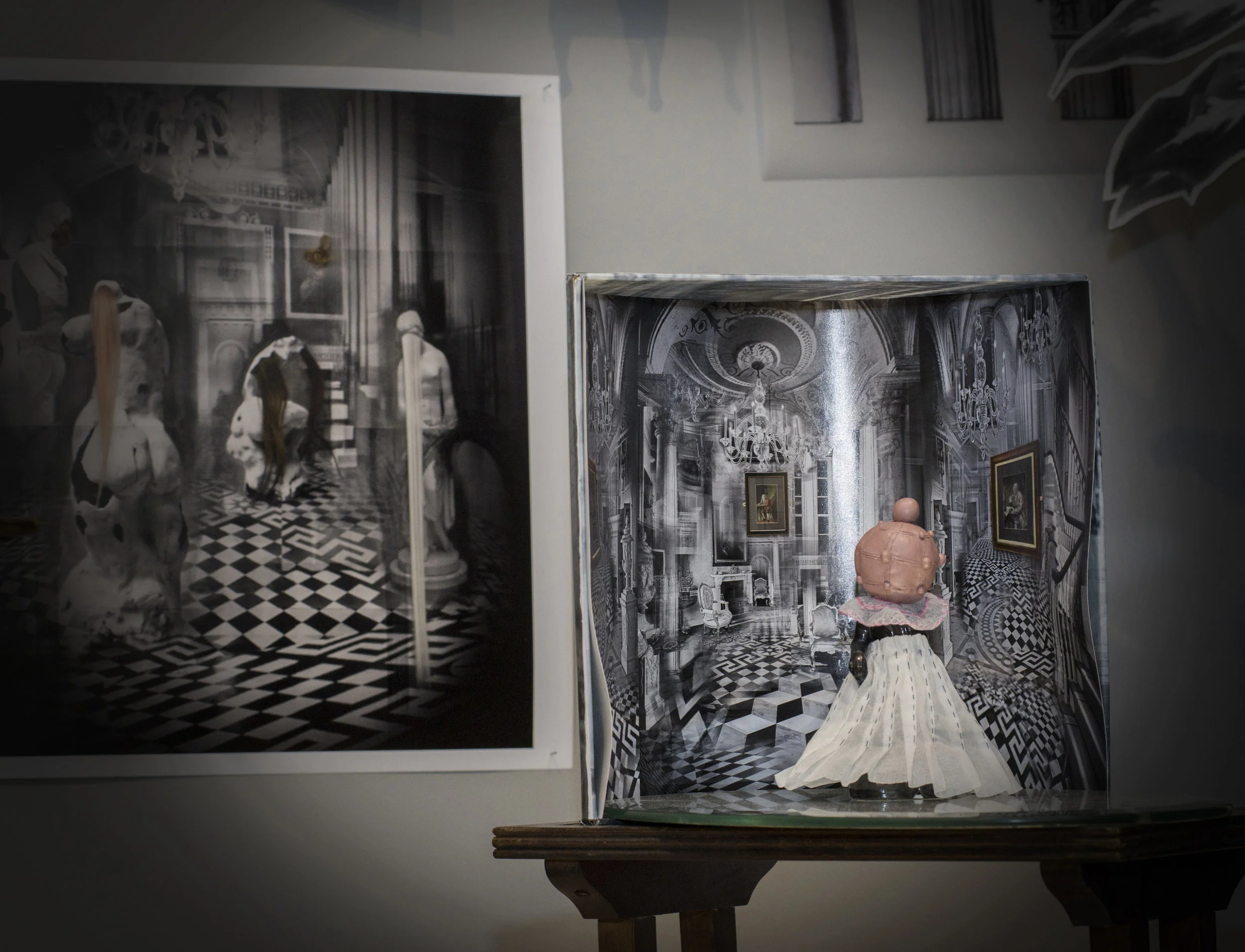 Orb Head & Hairy Statues