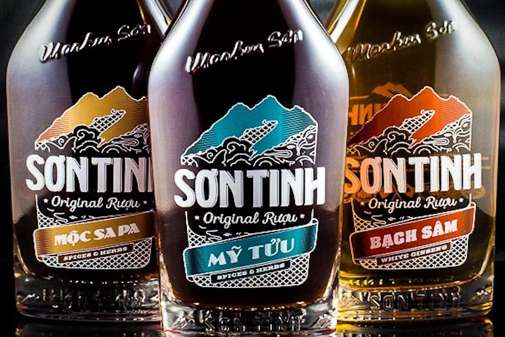 Image source: Sontinh (Branded Vietnamese rice wine if you’re afraid of going blind)