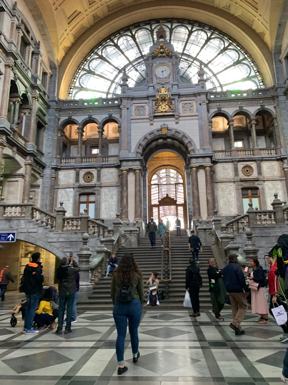 Source: Anywhr Travellrs Guillemette and Monica