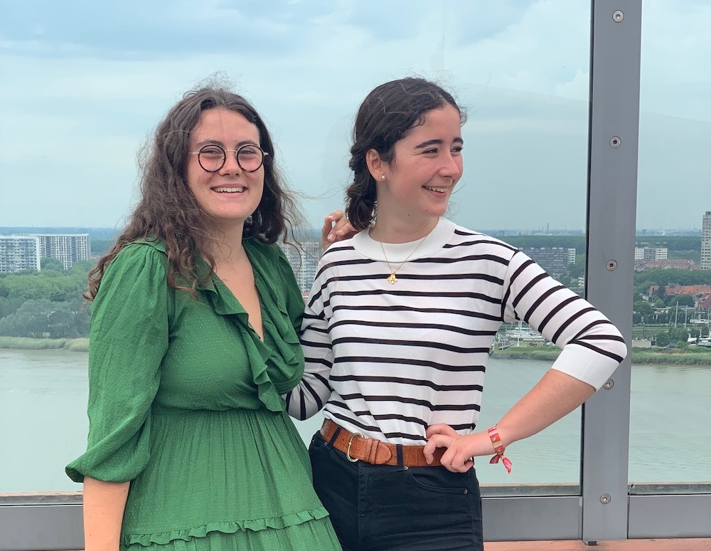 Source: Anywhr Travellrs Guillemette and Monica