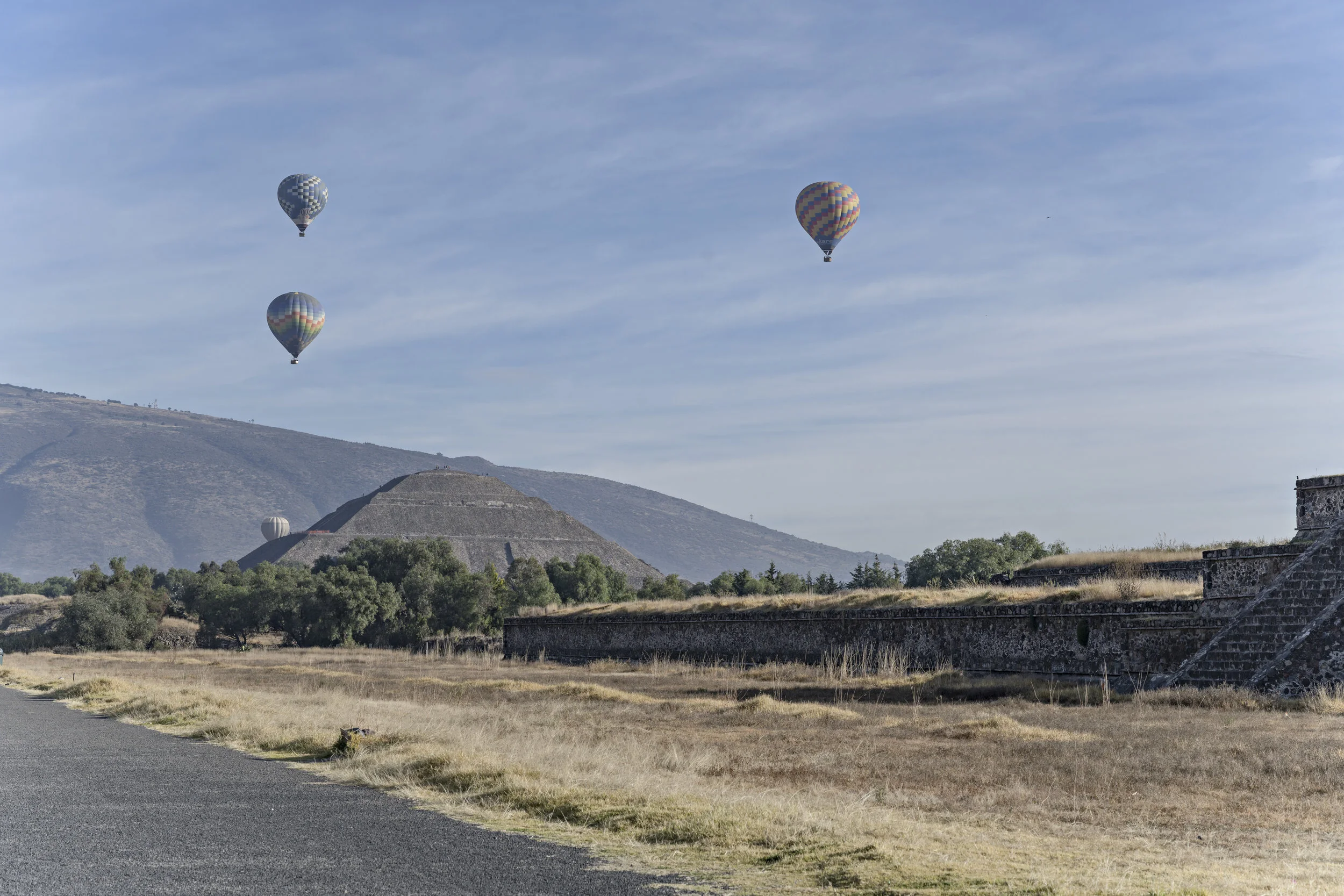 Air Balloons atcPyramid SiteBlog.jpg