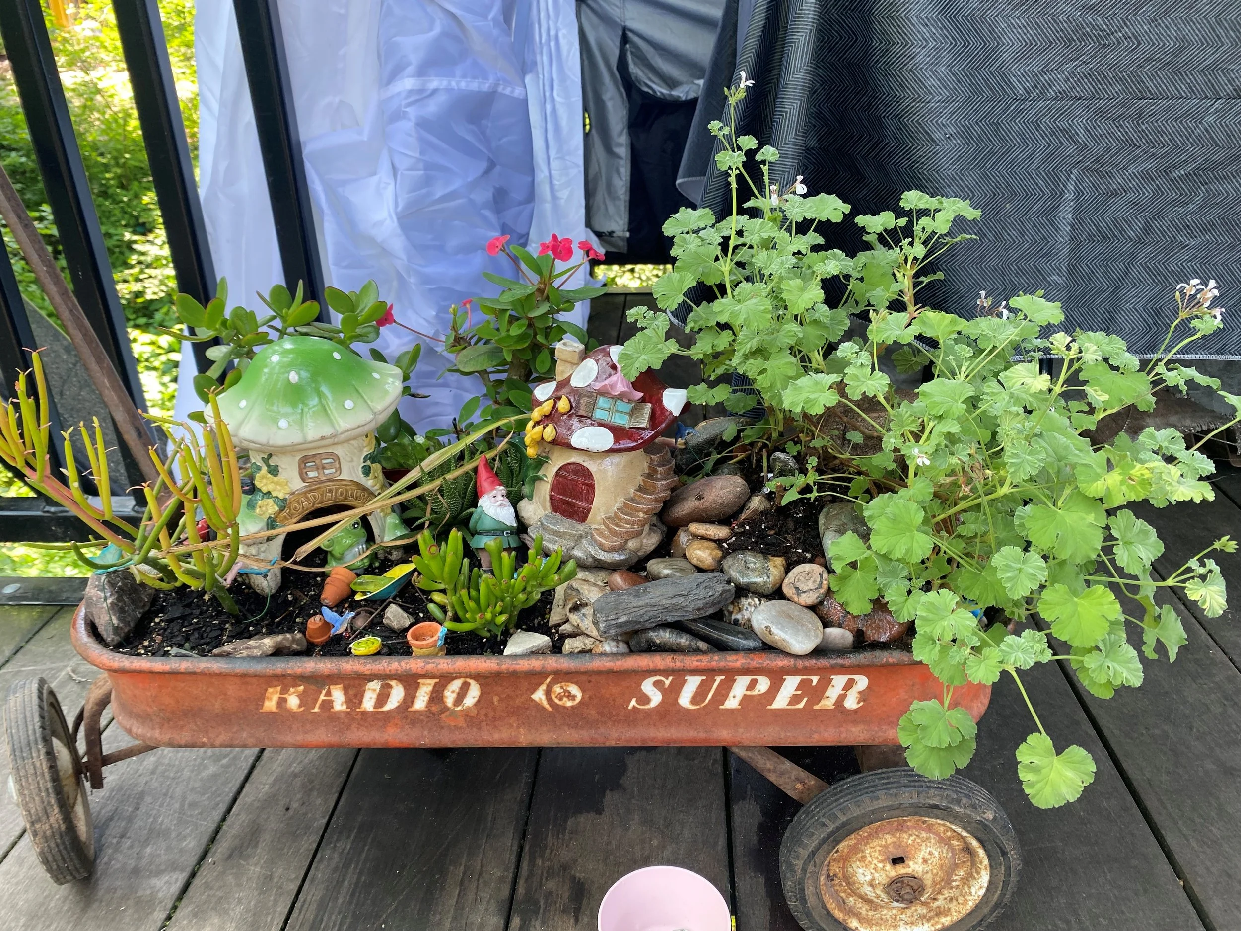 8_2 Fairyfolk Fairy Garden16.jpg