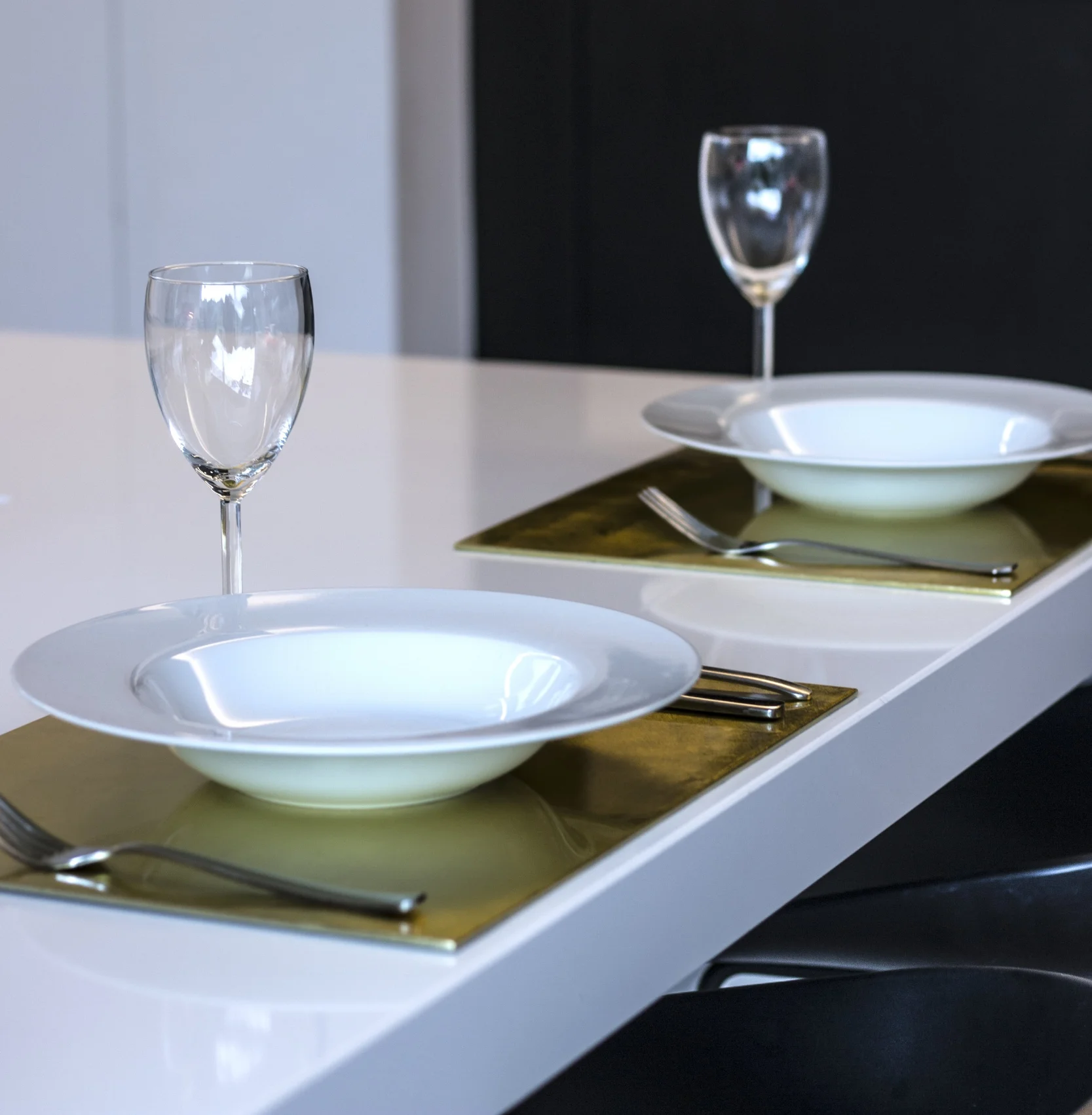 golden placemats
