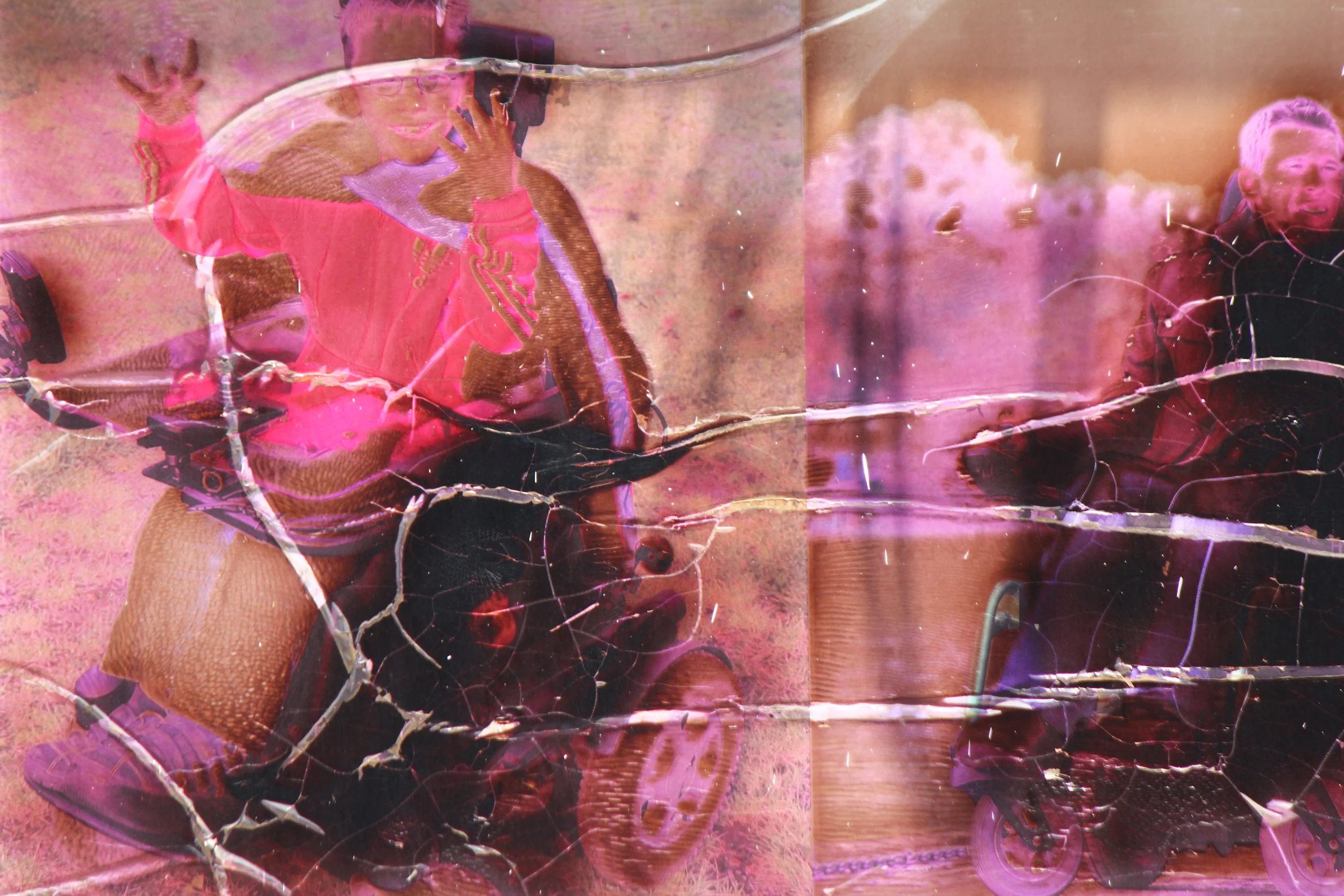 Katerina_Neofytidou_Dematerialised_by_Light